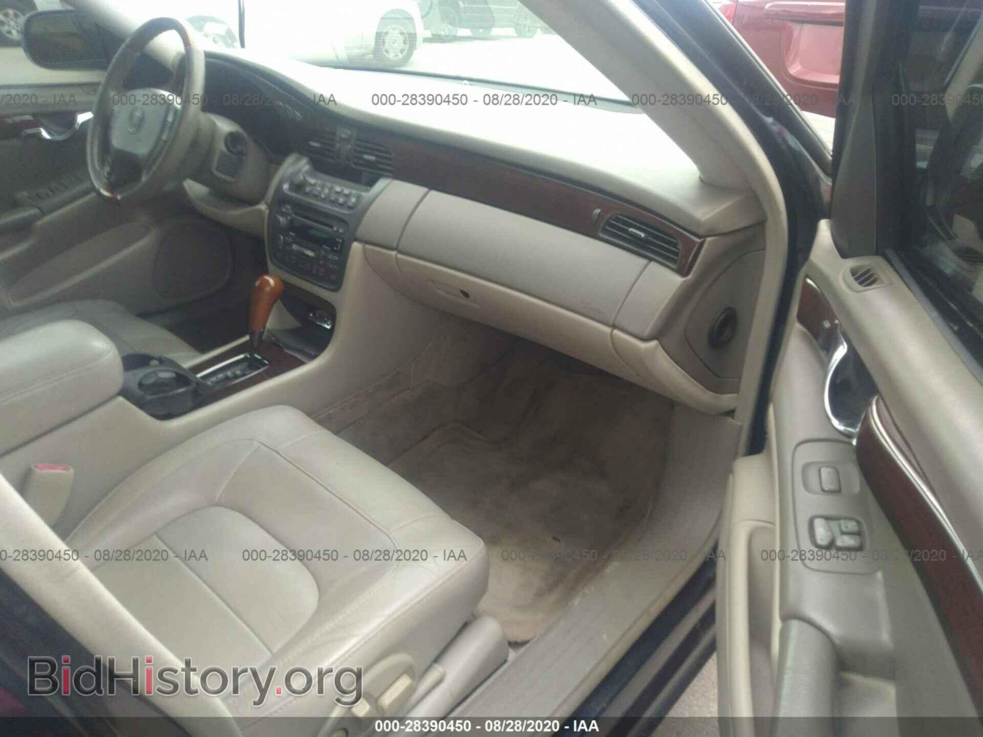 2004 CADILLAC DEVILLE - VIN: 1G6KF57904U122948 - Photo 5