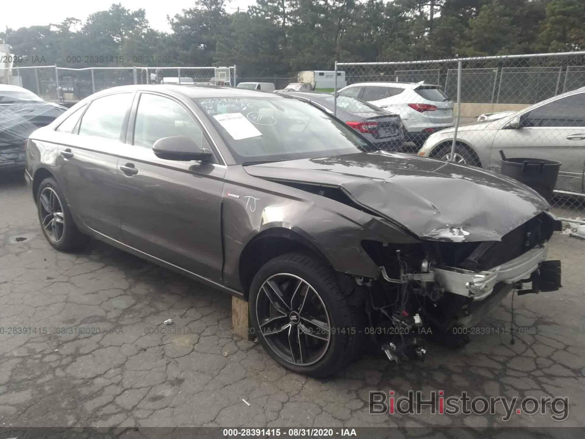 Photo WAUGGAFC7CN094643 - AUDI A6 2012