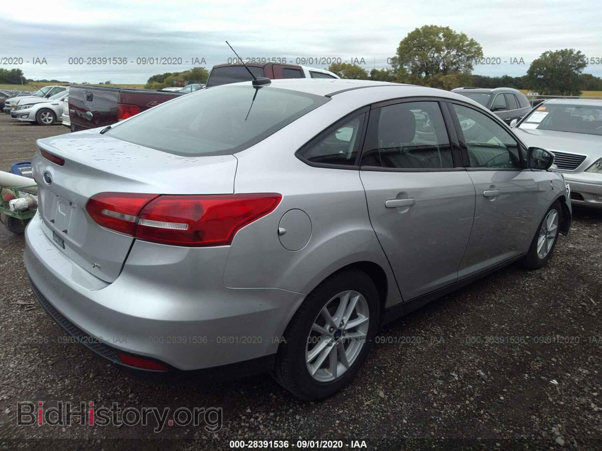 2017 FORD FOCUS - VIN: 1FADP3F29HL262820 - Photo 4