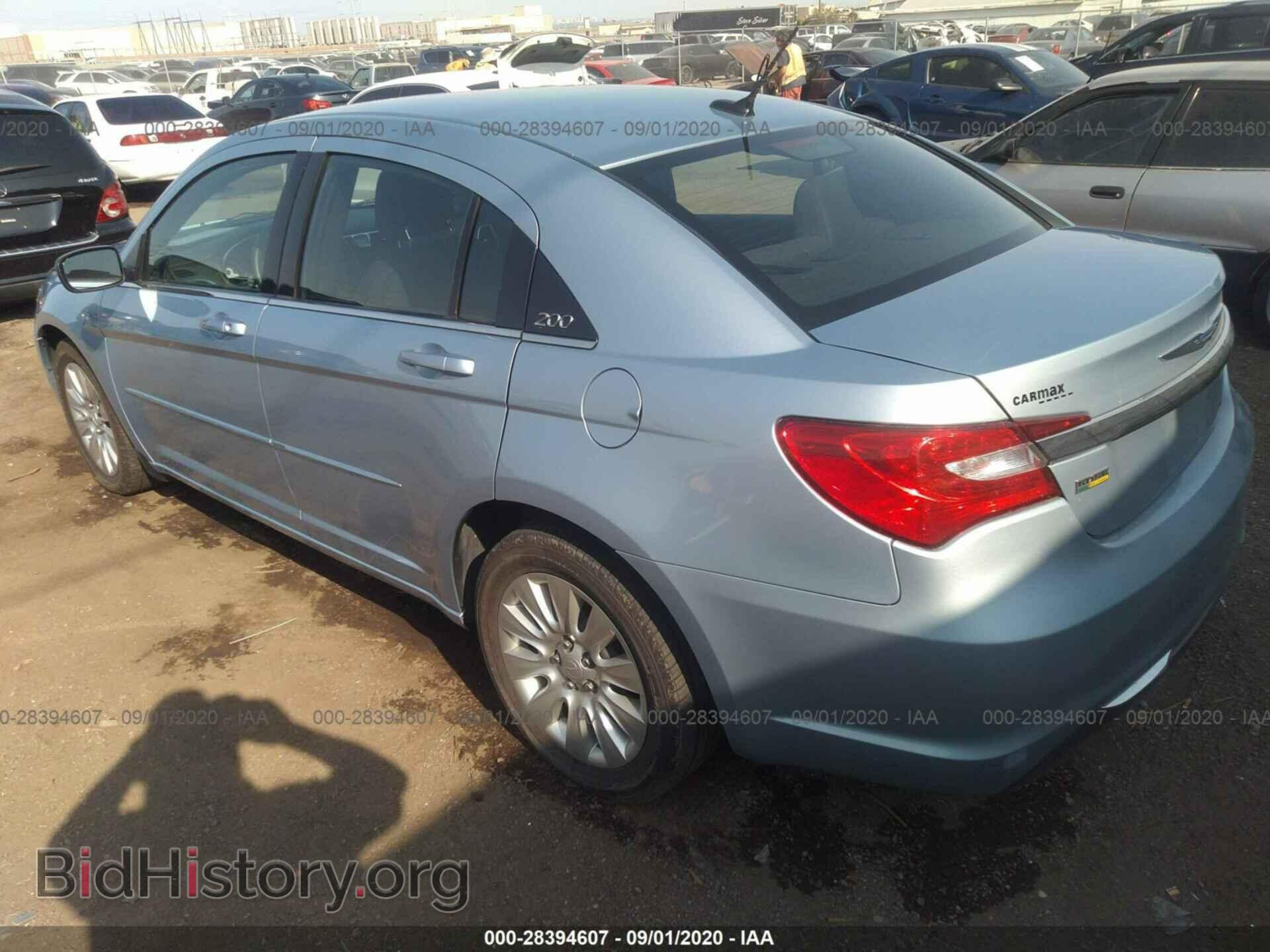2012 CHRYSLER 200 - VIN: 1C3CCBAGXCN226070 - Фото 3
