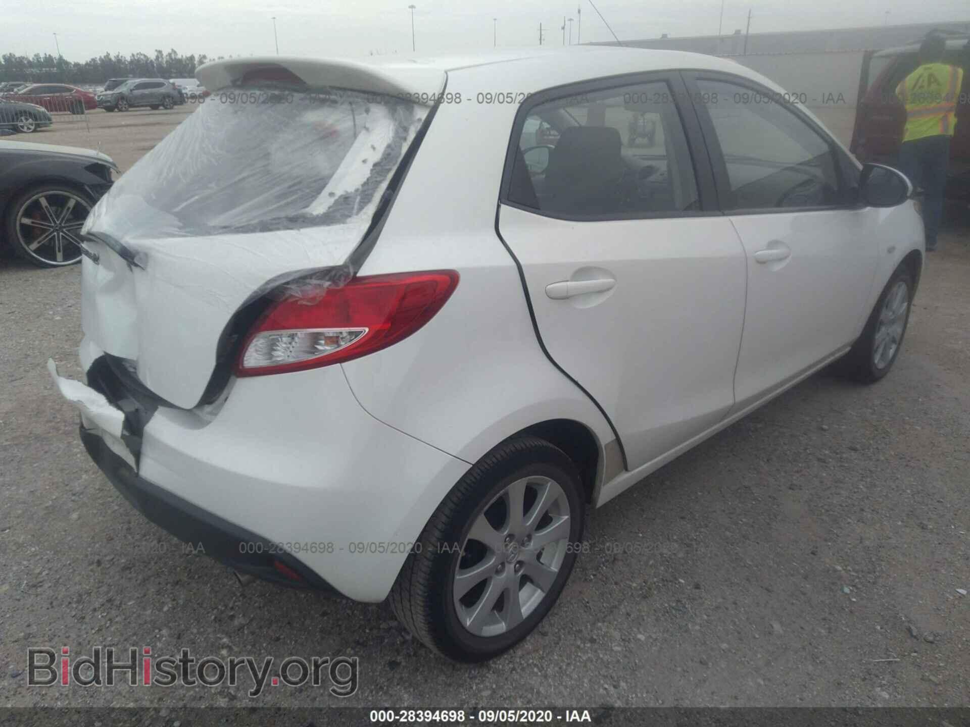 2011 MAZDA MAZDA2 - VIN: JM1DE1HY7B0102451 - Фото 4