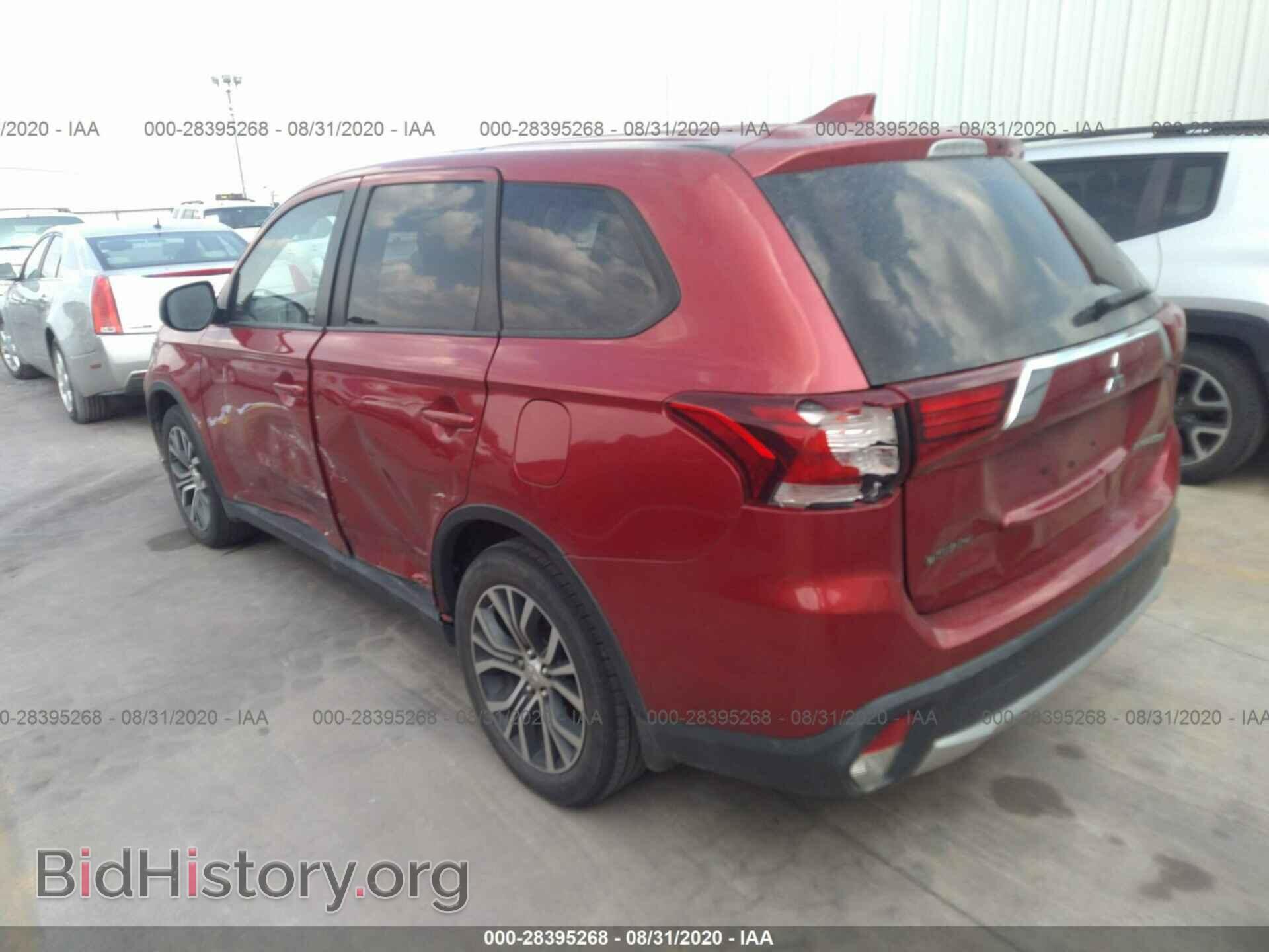 2017 MITSUBISHI OUTLANDER - VIN: JA4AD2A31HZ012138 - Фото 3