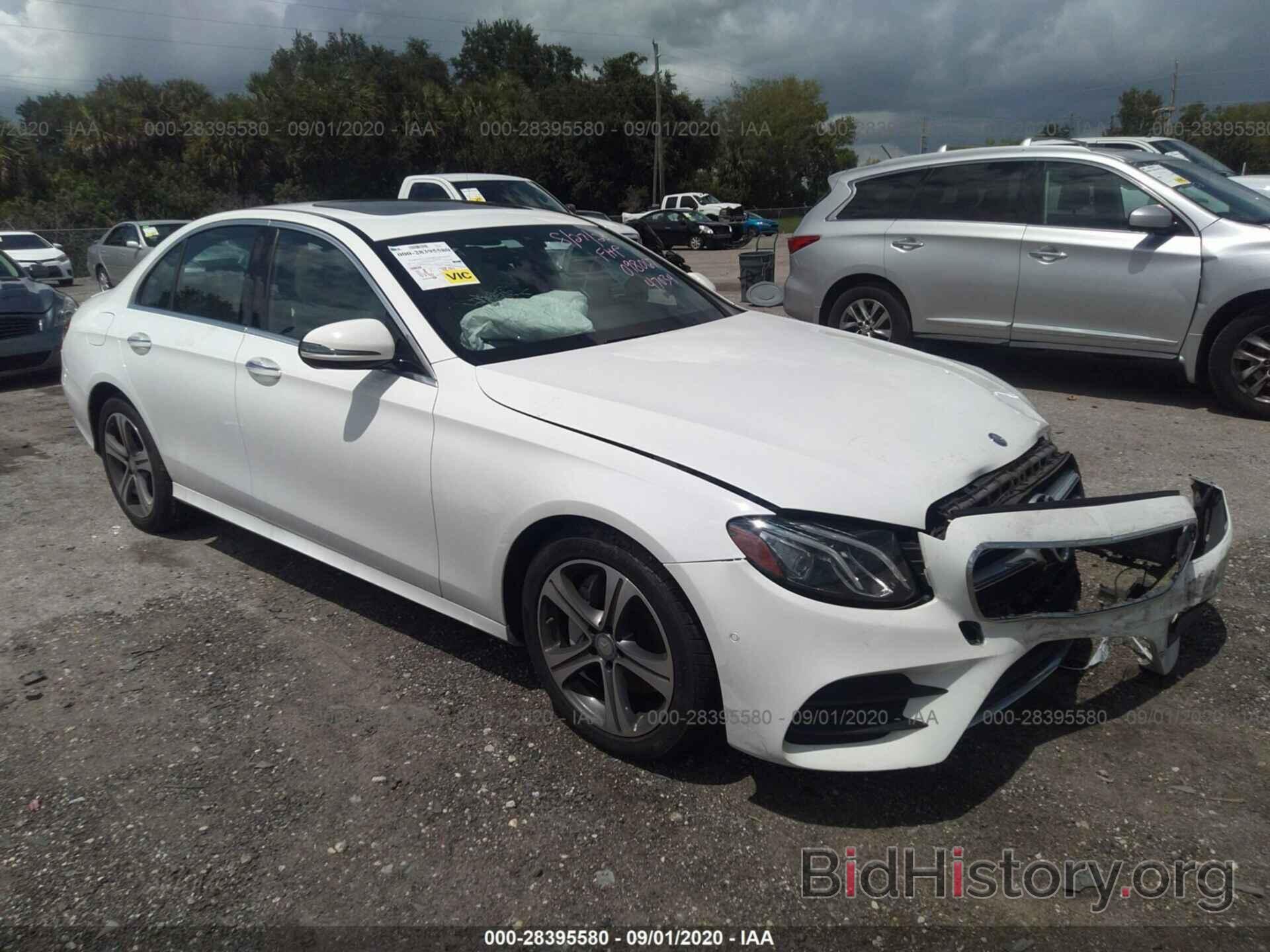 Photo WDDZF4KB4HA098067 - MERCEDES-BENZ E-CLASS 2017