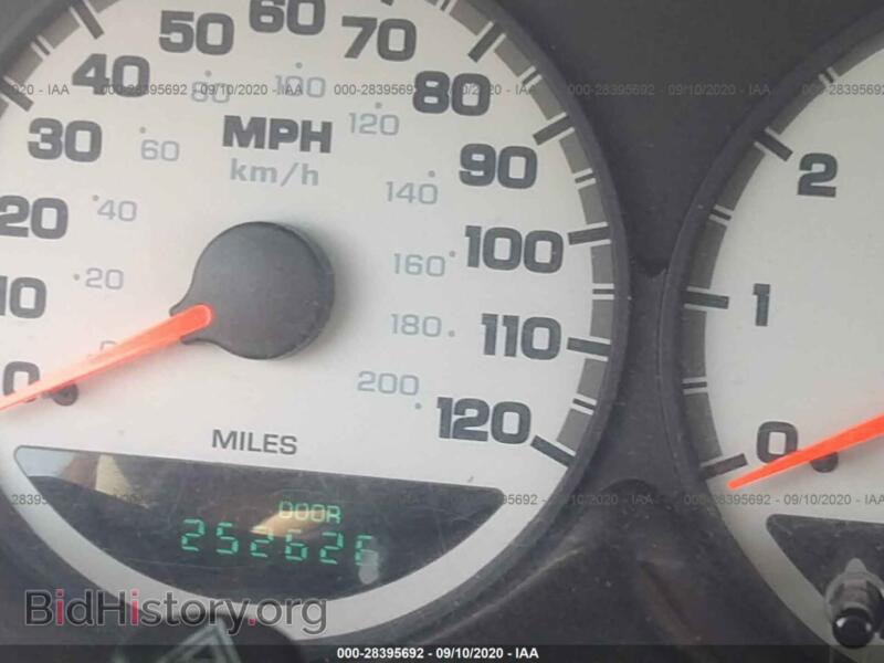 2005 Dodge NEON (VIN 1B3ES56C85D180666) — фото 7 из 11
