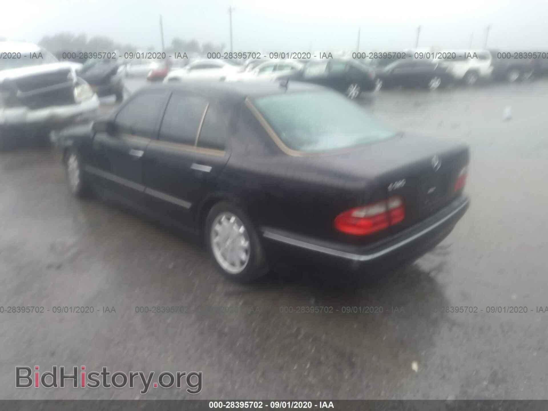 2001 MERCEDES-BENZ E-CLASS - VIN: WDBJF65J21B262419 - Фото 3