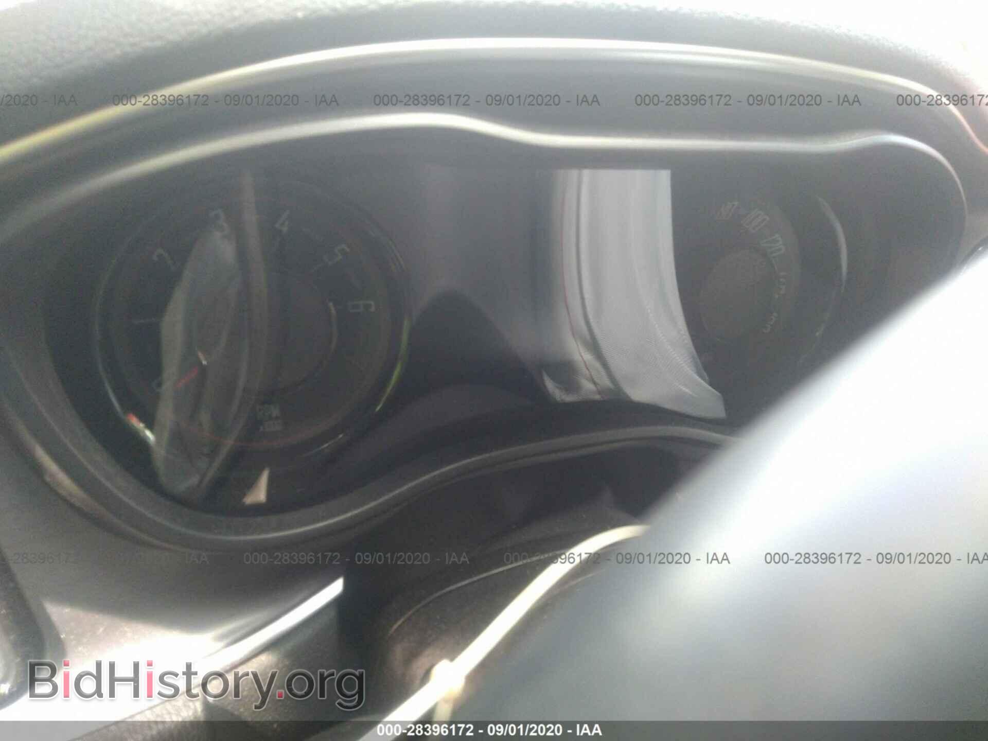 2018 DODGE CHALLENGER - VIN: 2C3CDZAG7JH178605 - Photo 7