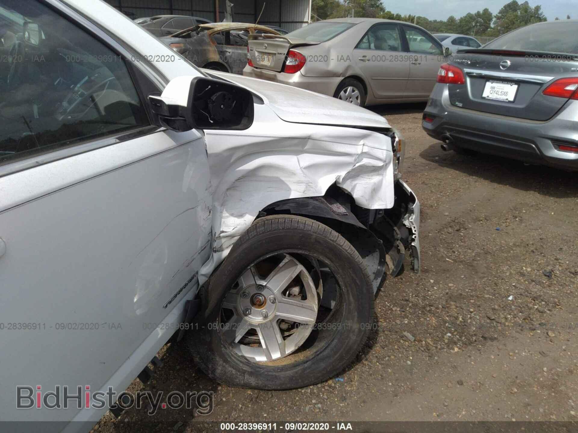 2011 GMC TERRAIN - VIN: 2CTFLUE54B6414619 - Фото 6