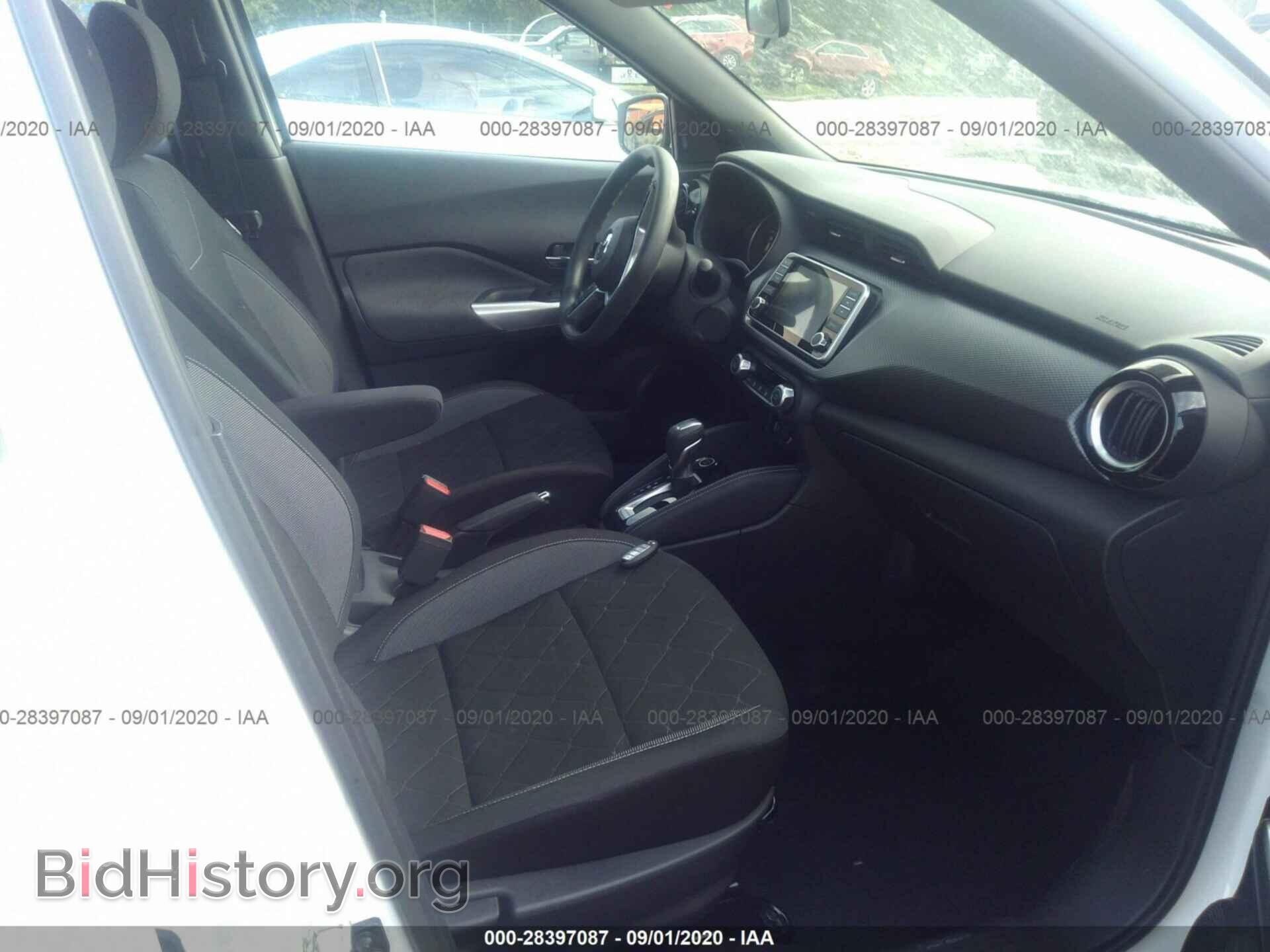 2019 NISSAN KICKS - VIN: 3N1CP5CU3KL547115 - Фото 5