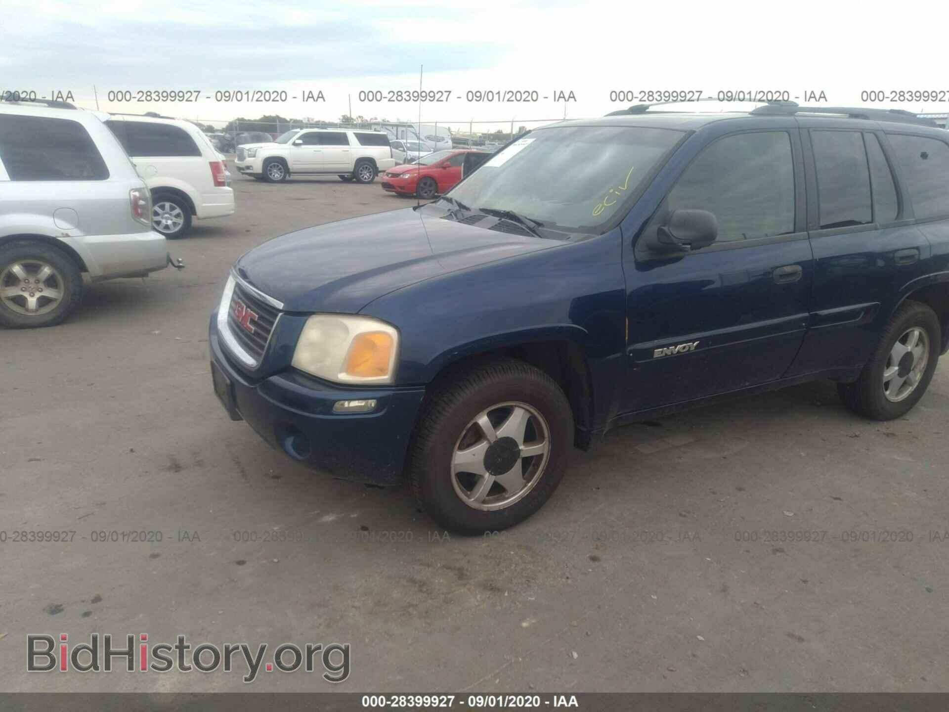 2003 GMC ENVOY - VIN: 1GKDT13S832108231 - Photo 2