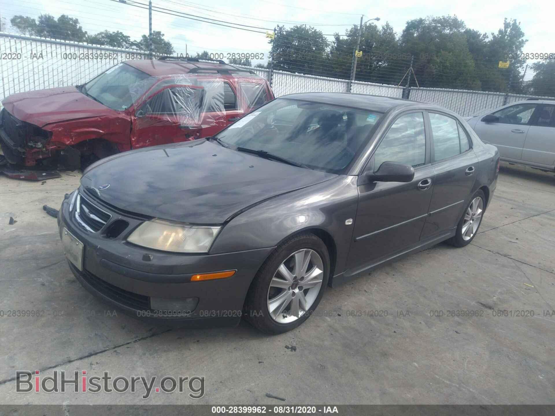 2007 SAAB 9-3 - VIN: YS3FD49YX71145736 - Photo 2