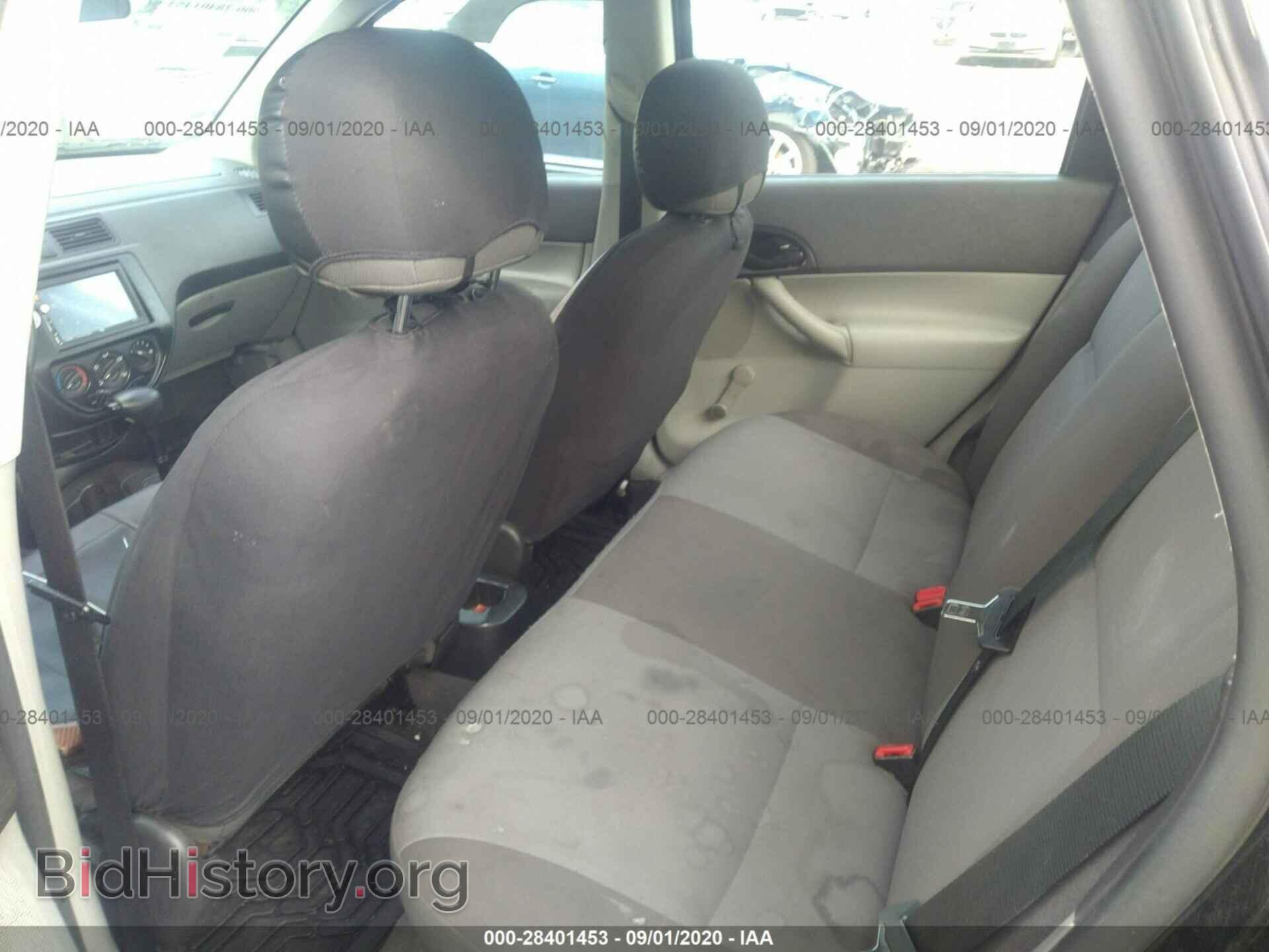 2006 FORD FOCUS - VIN: 1FAFP34N26W106622 - Фото 8