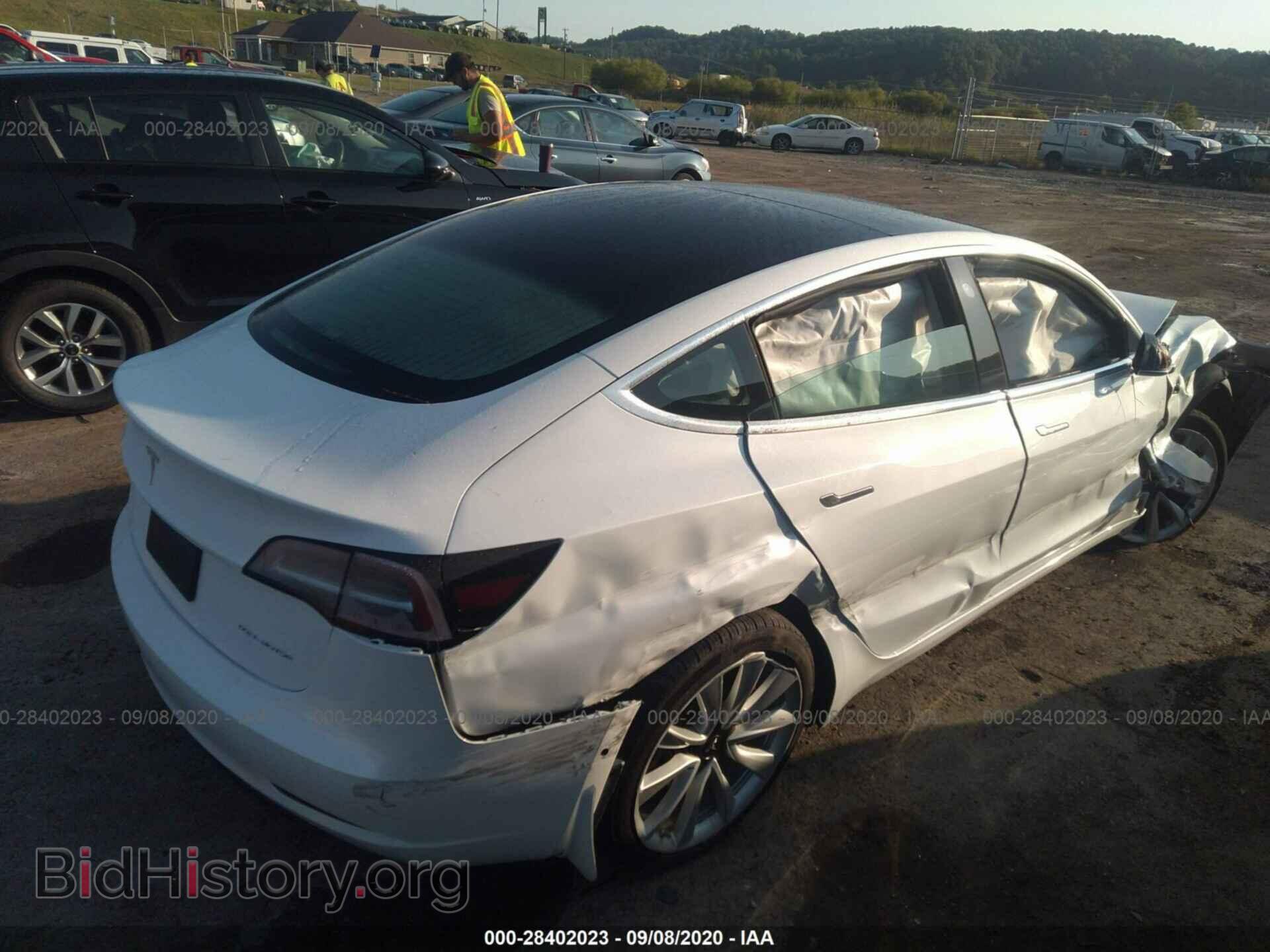 2019 TESLA MODEL 3 - VIN: 5YJ3E1EB9KF365764 - Фото 4
