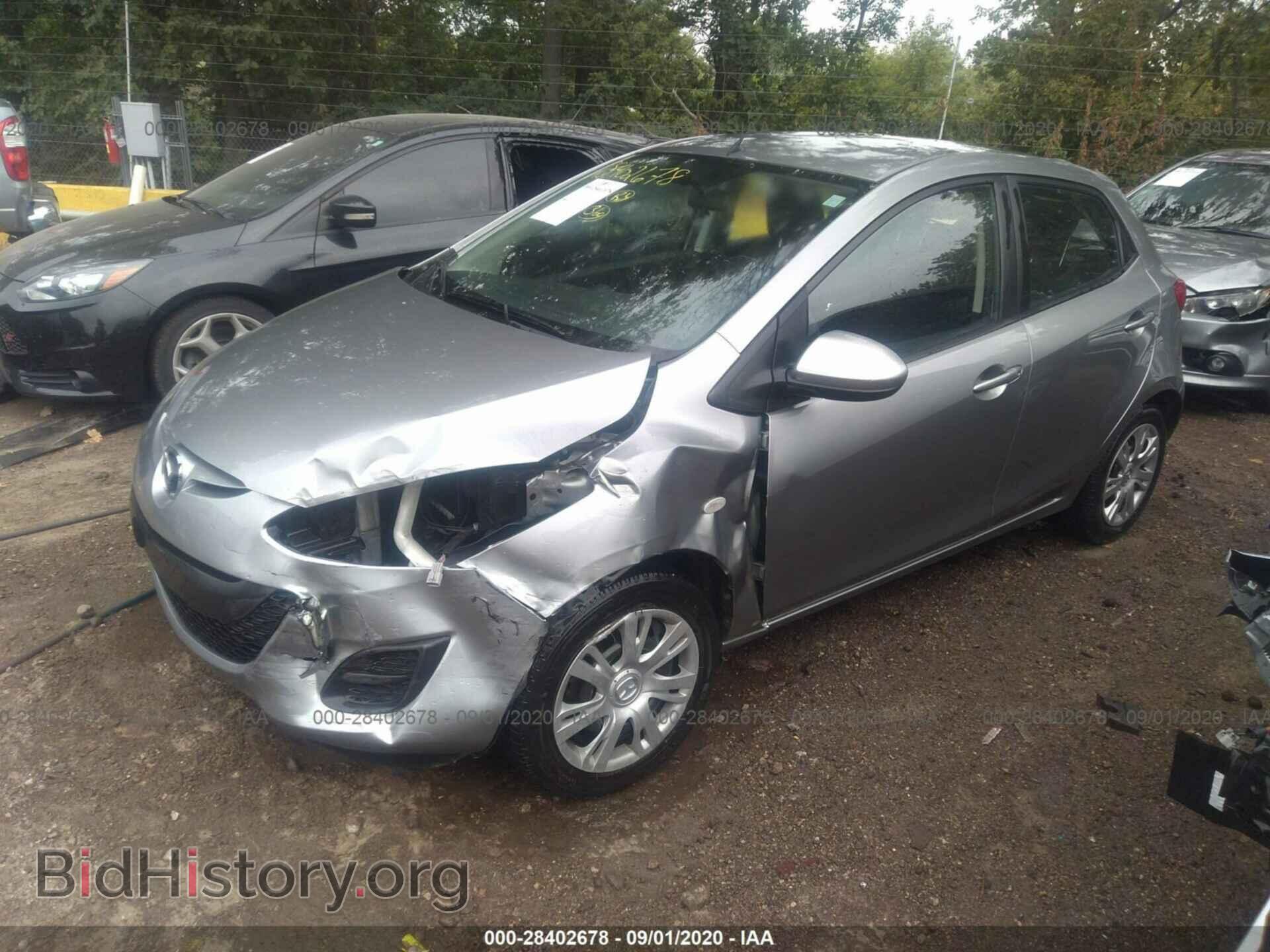 2014 MAZDA MAZDA2 - VIN: JM1DE1KY4E0184300 - Фото 2