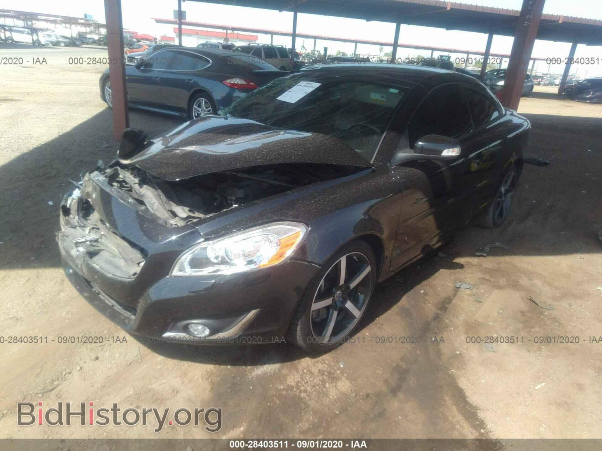 2012 VOLVO C70 - VIN: YV1672MC8CJ129764 - Фото 2