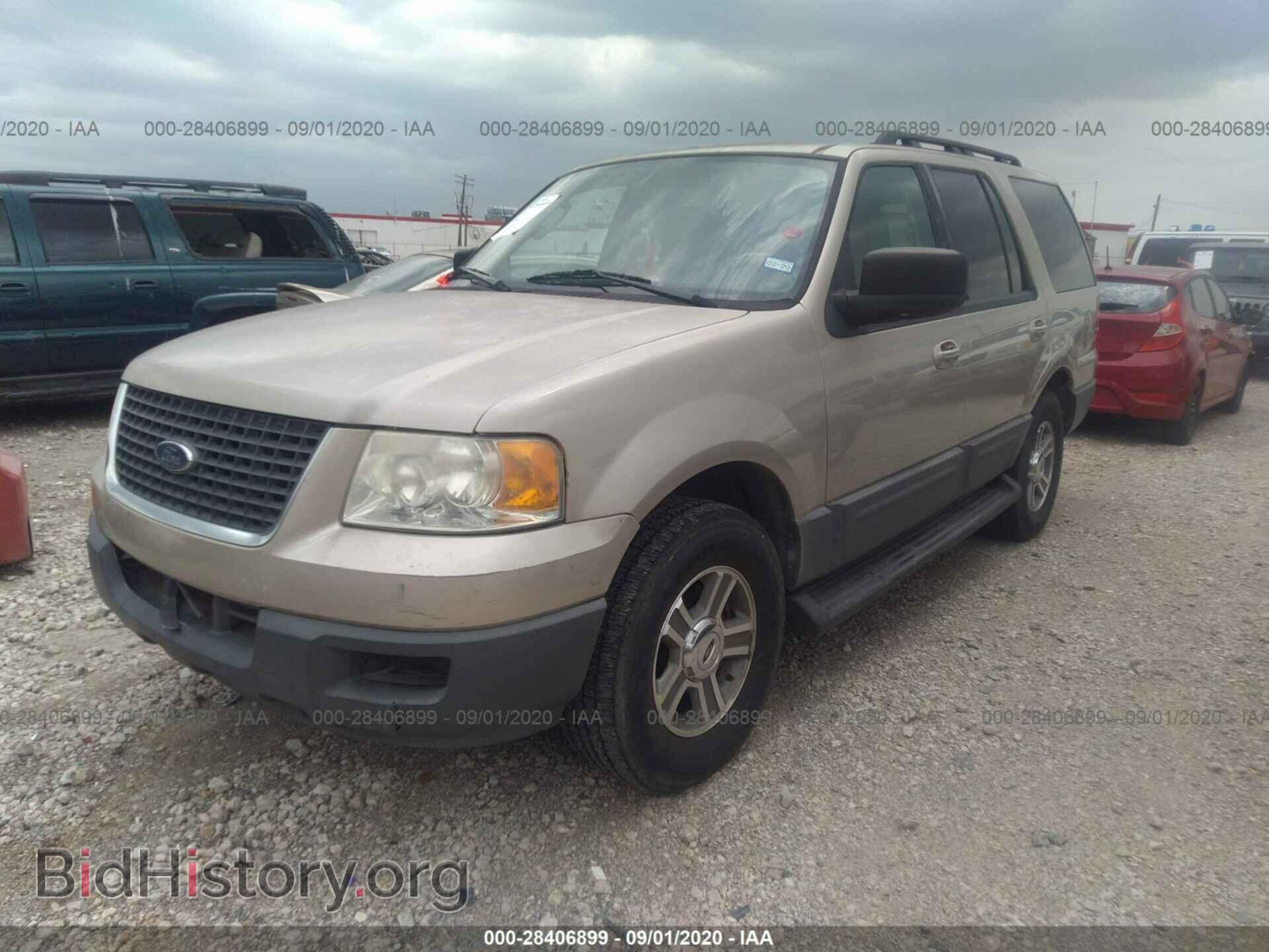 2005 FORD EXPEDITION - VIN: 1FMPU15525LA80366 - Фото 2