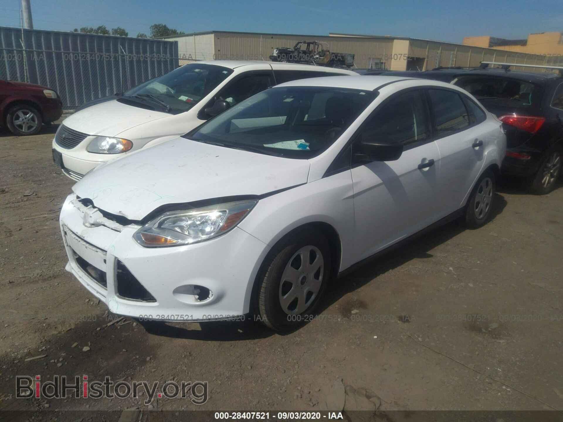 2014 FORD FOCUS - VIN: 1FADP3E2XEL387449 - Фото 2