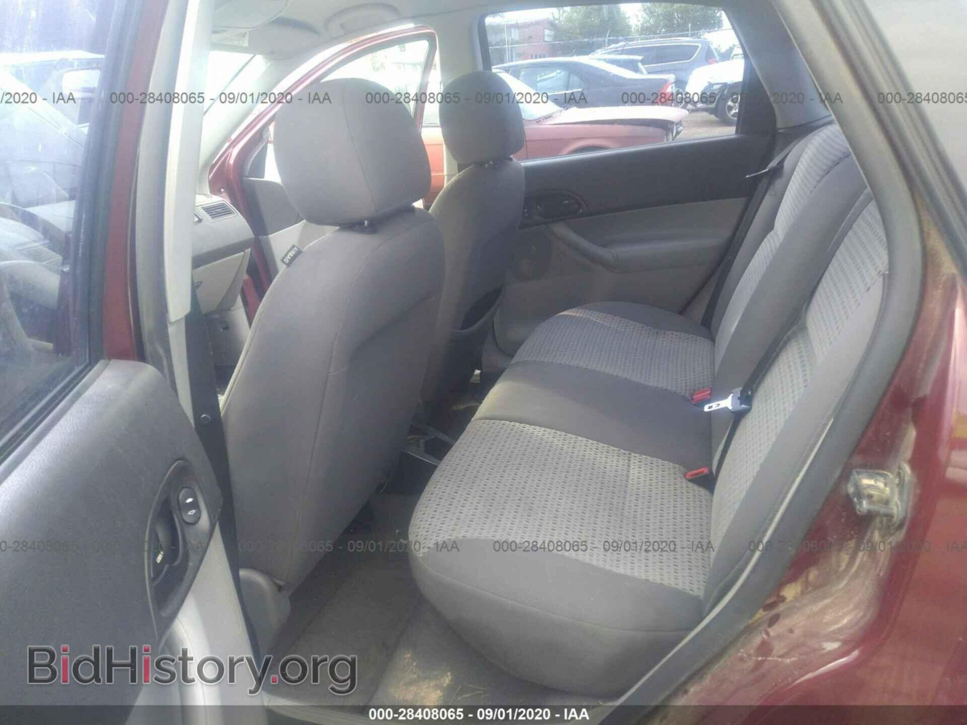 2006 FORD FOCUS - VIN: 1FAHP34N26W198498 - Фото 8