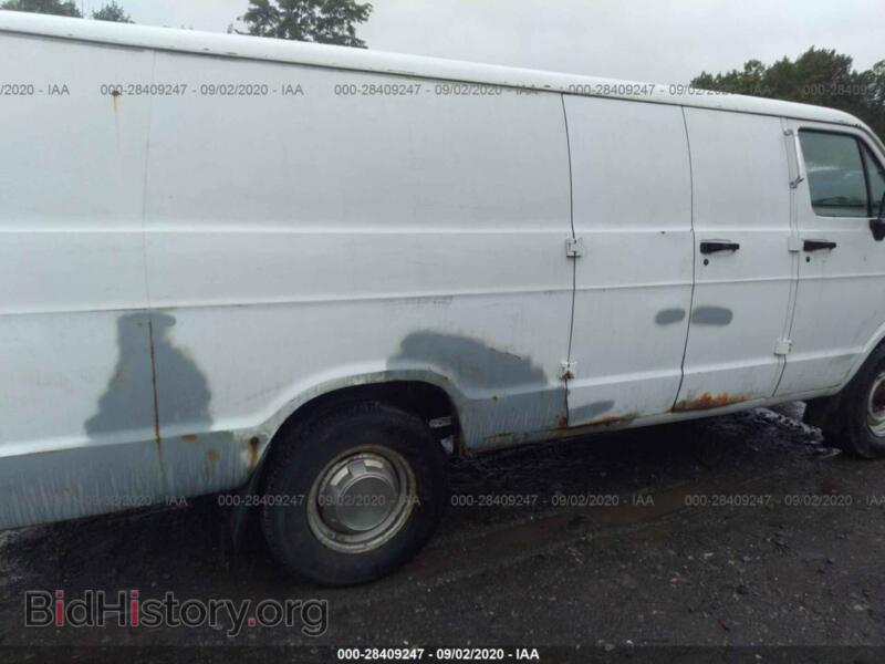 1996 Dodge RAM VAN (VIN 2B7KB31Z6TK146679) — photo 6 of 11