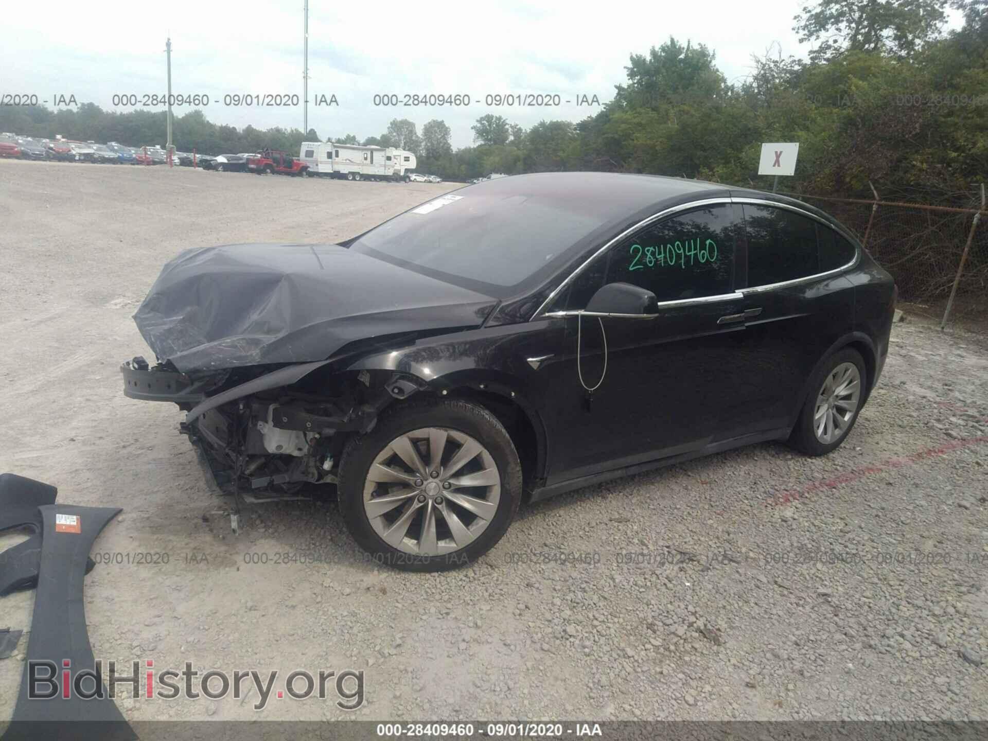 2017 TESLA MODEL X - VIN: 5YJXCBE24HF049257 - Фото 2