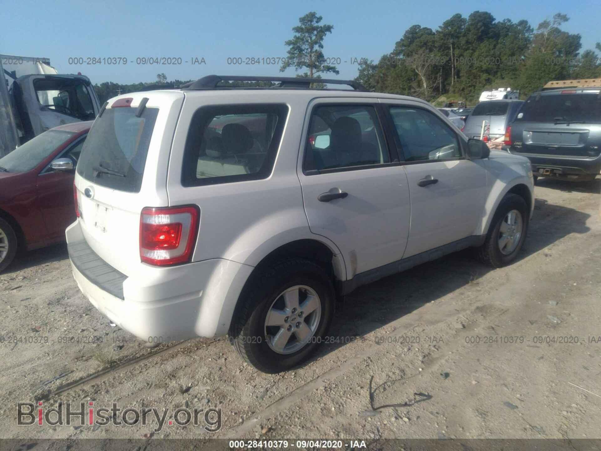 2009 FORD ESCAPE - VIN: 1FMCU02729KB70899 - Photo 4