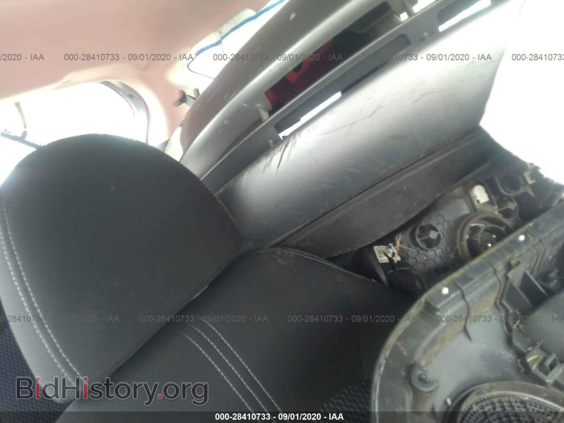2014 NISSAN VERSA NOTE - VIN: 3N1CE2CP8EL377658 - Photo 8