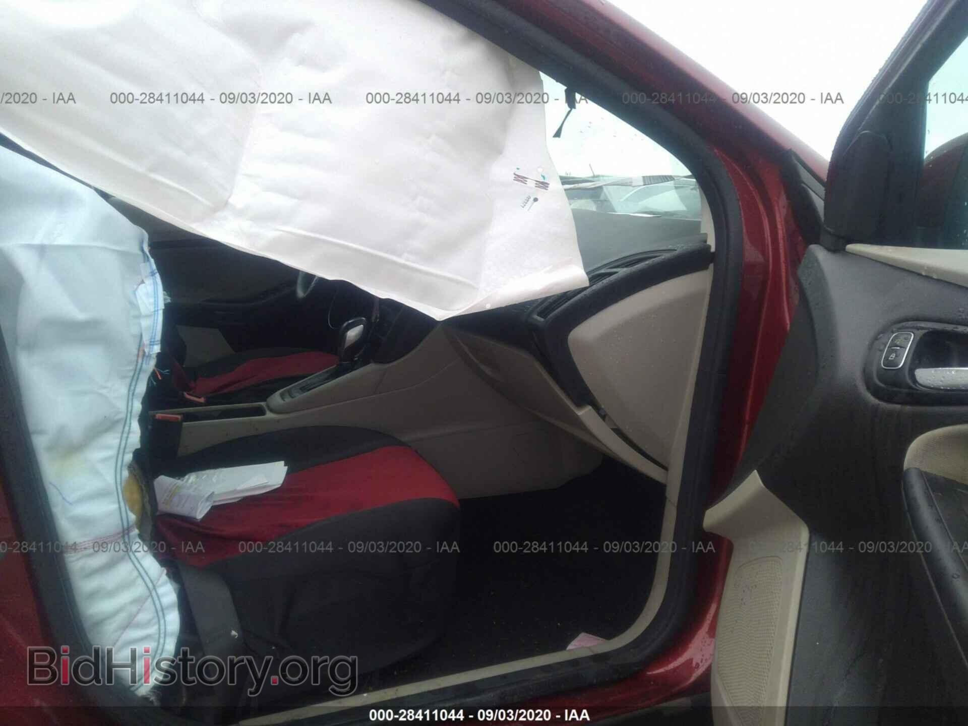 2016 FORD FOCUS - VIN: 1FADP3F20GL359886 - Photo 5