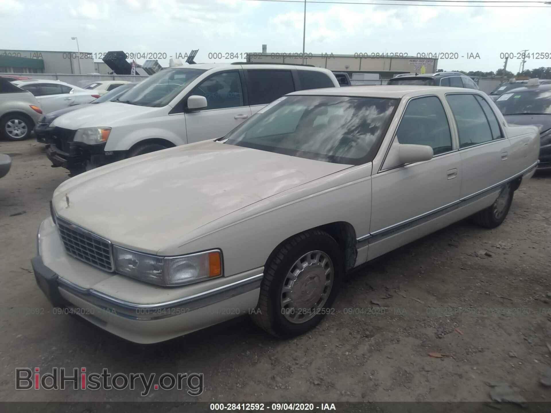 1996 CADILLAC DEVILLE - VIN: 1G6KD52YXTU299526 - Фото 2