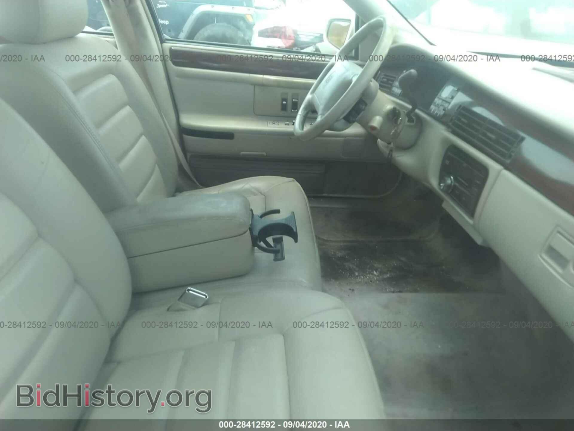 1996 CADILLAC DEVILLE - VIN: 1G6KD52YXTU299526 - Фото 5