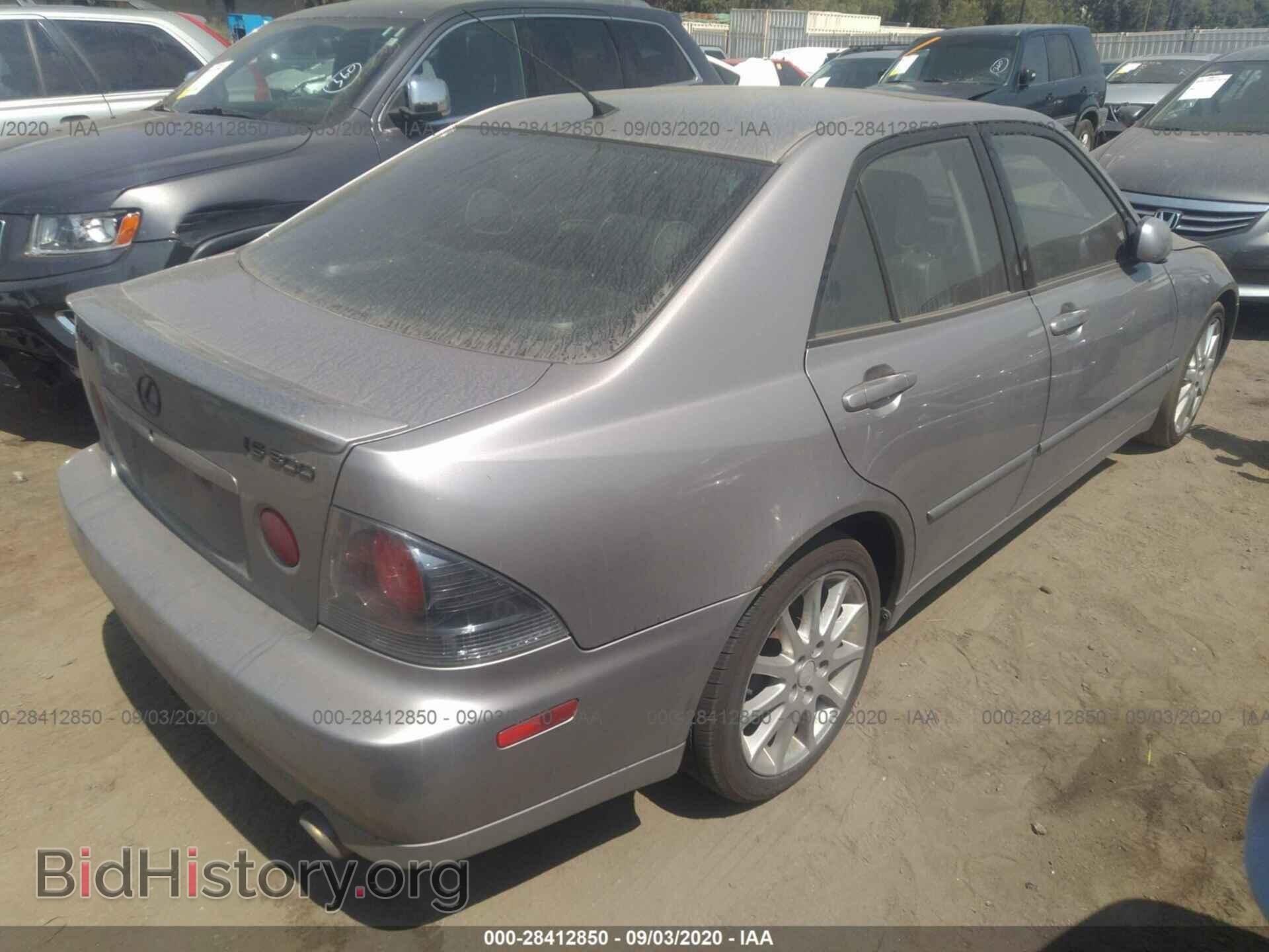 2003 LEXUS IS 300 - VIN: JTHBD192530073522 - Фото 4