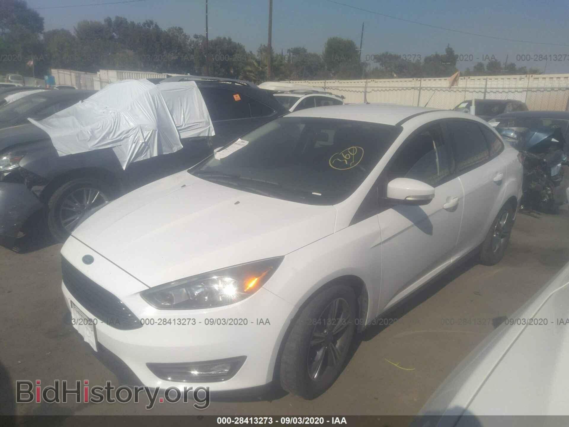 2017 FORD FOCUS - VIN: 1FADP3FE1HL303838 - Photo 2