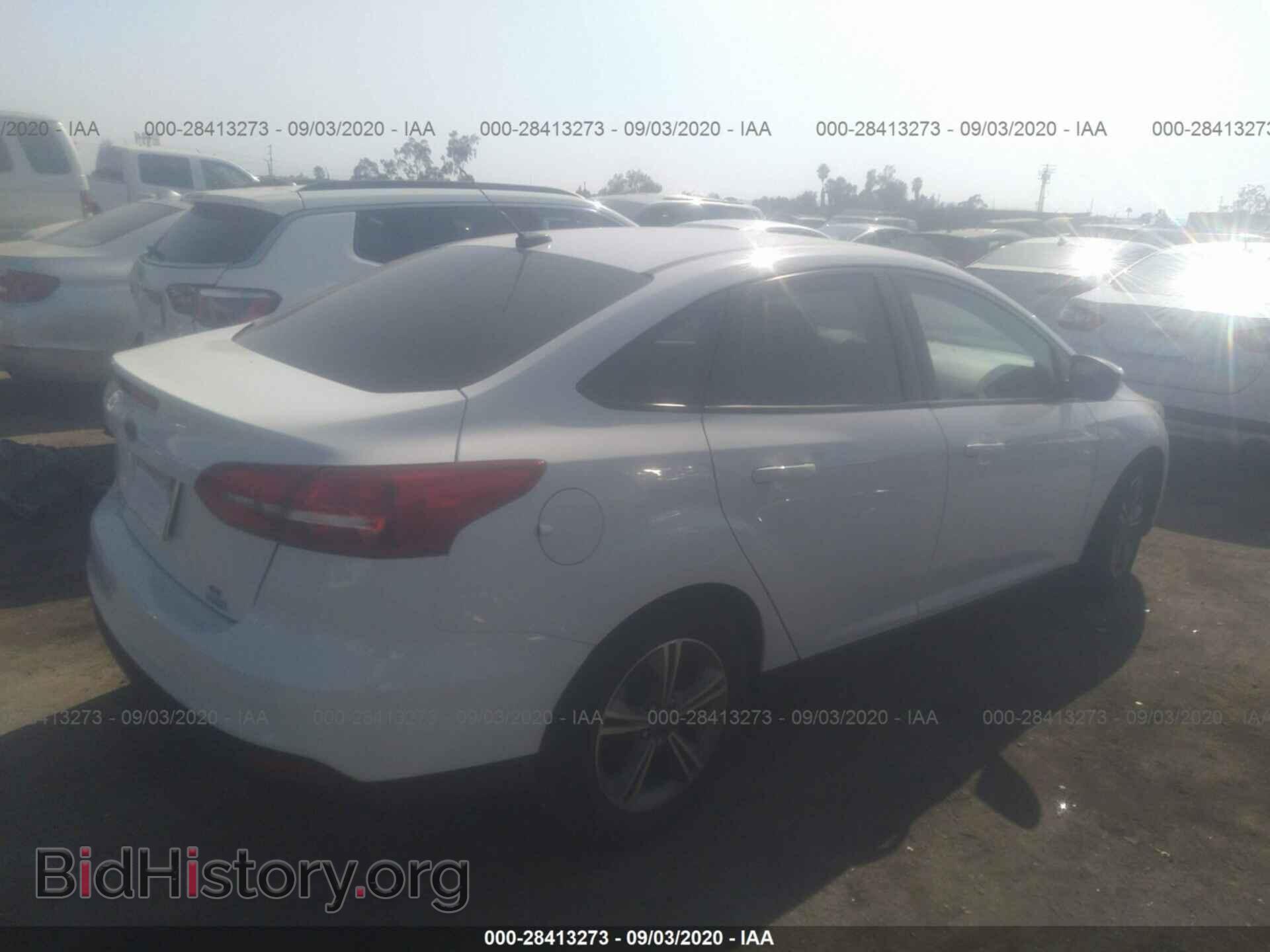 2017 FORD FOCUS - VIN: 1FADP3FE1HL303838 - Photo 4