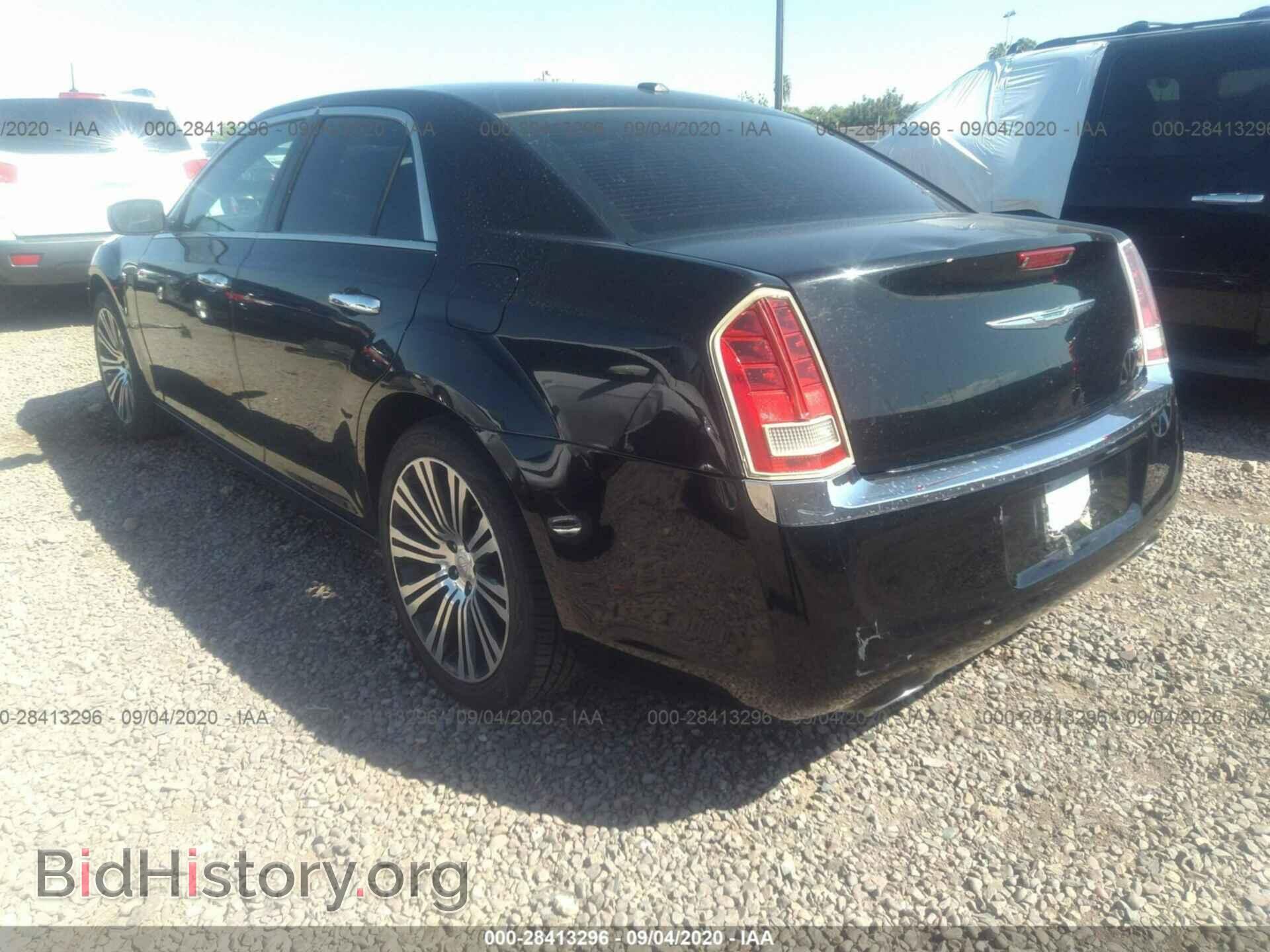 2012 CHRYSLER 300 - VIN: 2C3CCACG3CH242420 - Фото 3