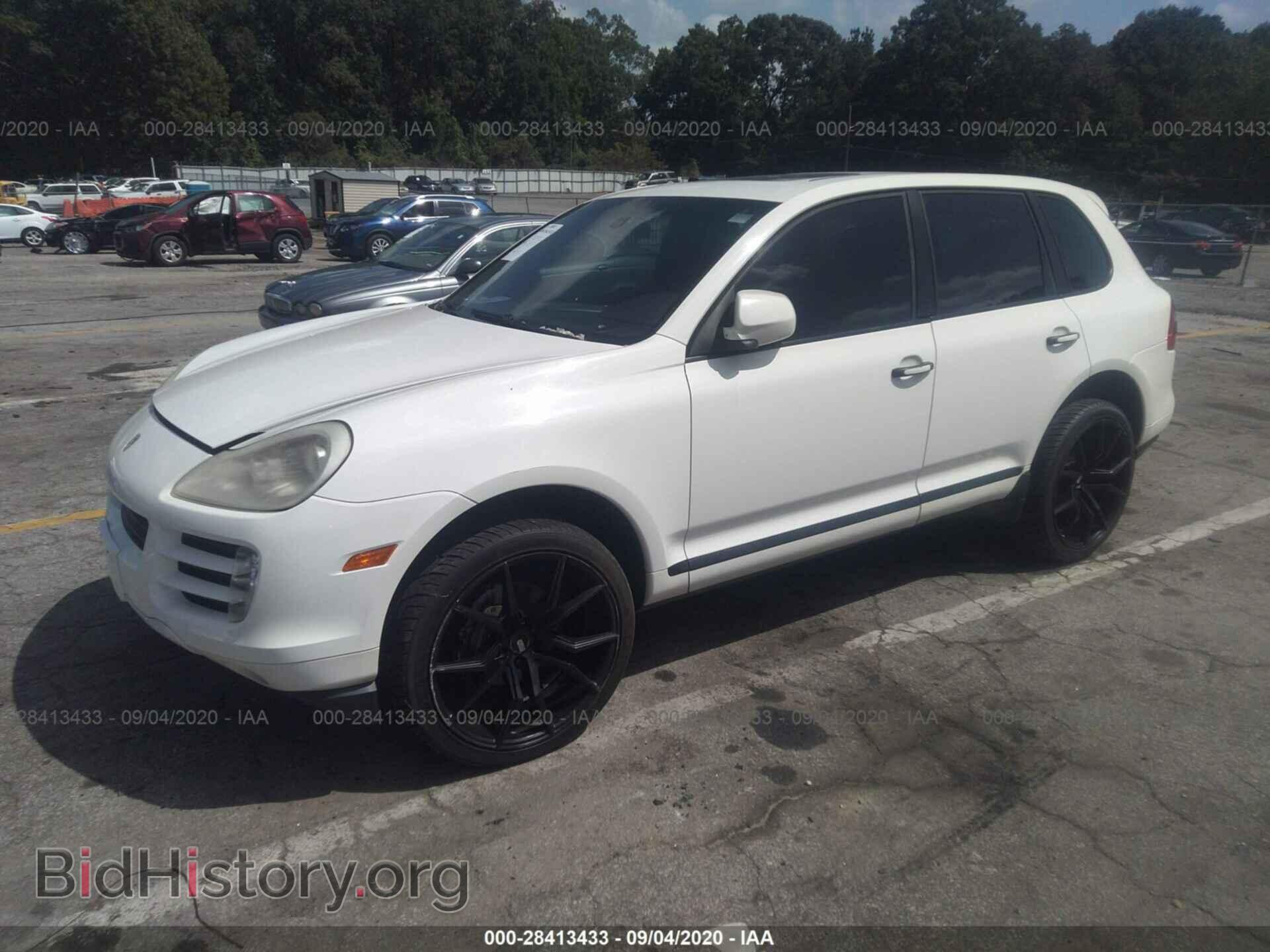 2009 PORSCHE CAYENNE - VIN: WP1AA29P29LA07815 - Фото 2