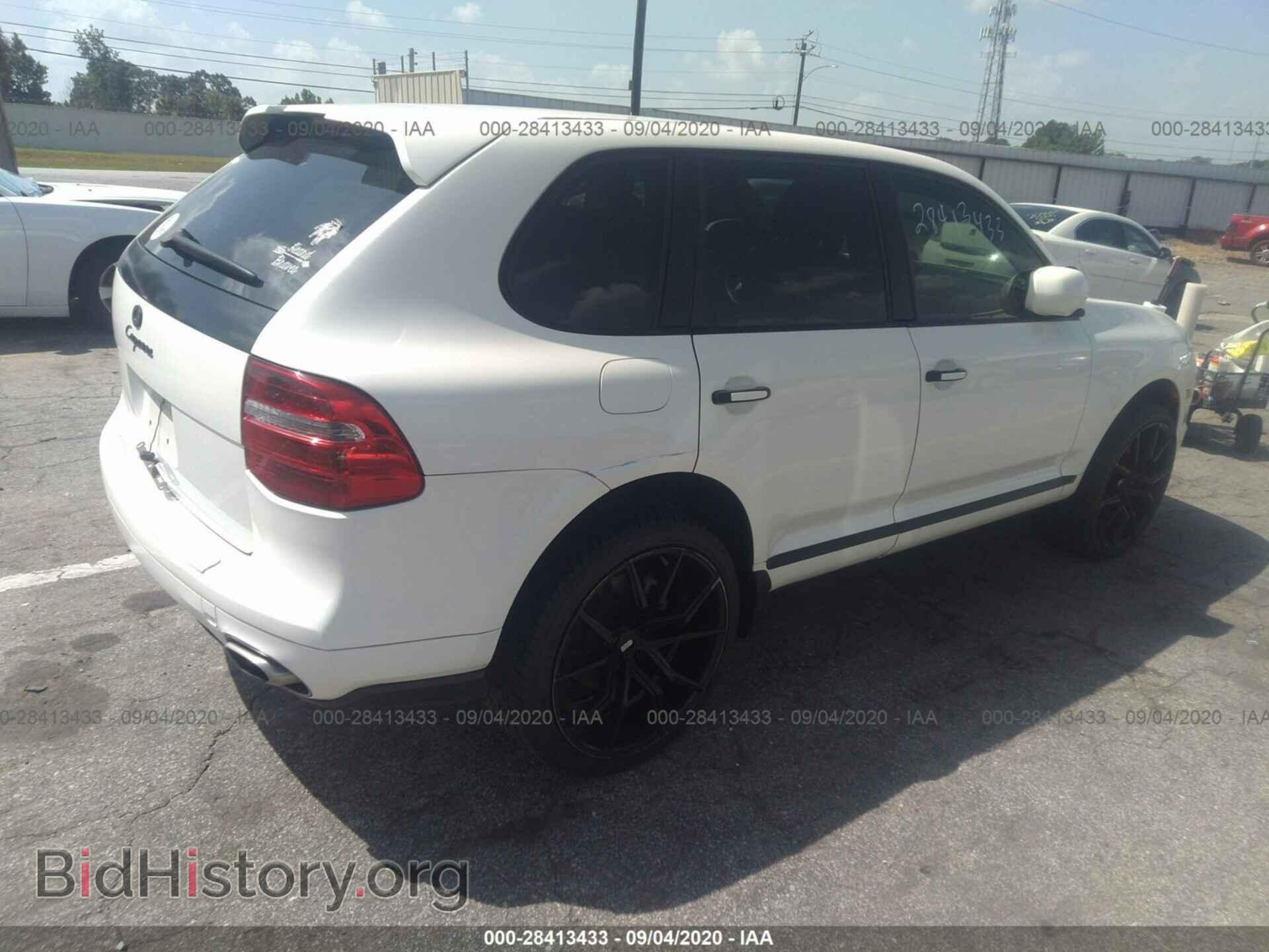 2009 PORSCHE CAYENNE - VIN: WP1AA29P29LA07815 - Фото 4