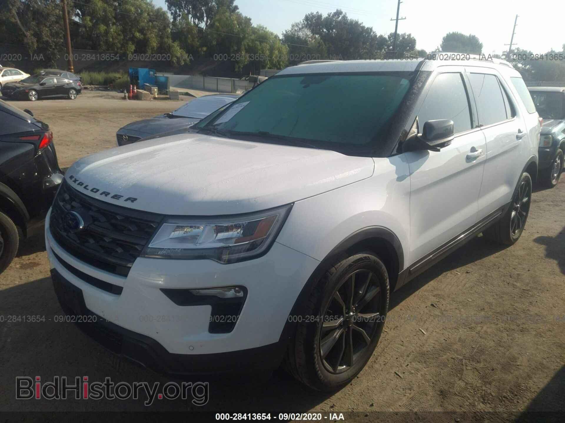 2018 FORD EXPLORER - VIN: 1FM5K7D85JGB57035 - Photo 2