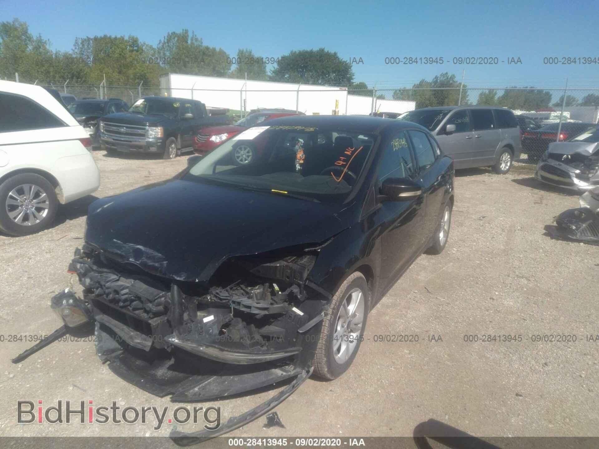 2014 FORD FOCUS - VIN: 1FADP3F21EL458875 - Photo 2