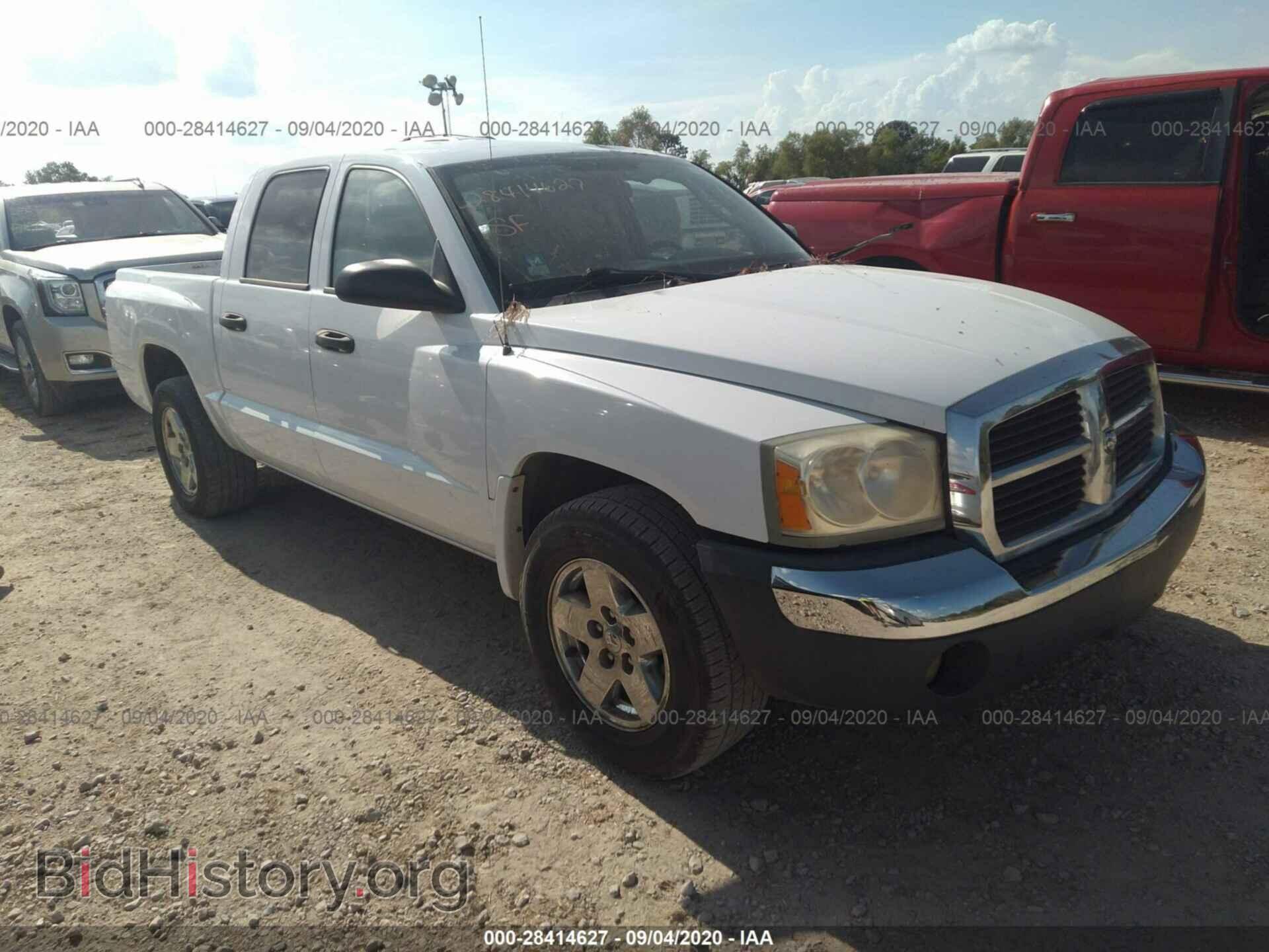 Photo 1D7HE48N45S271141 - DODGE DAKOTA 2005