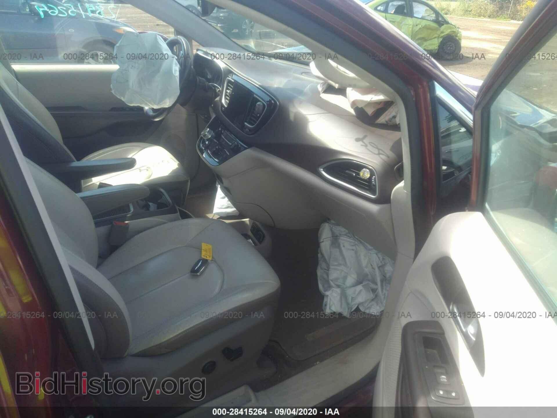 2017 CHRYSLER PACIFICA - VIN: 2C4RC1EG0HR656873 - Фото 5