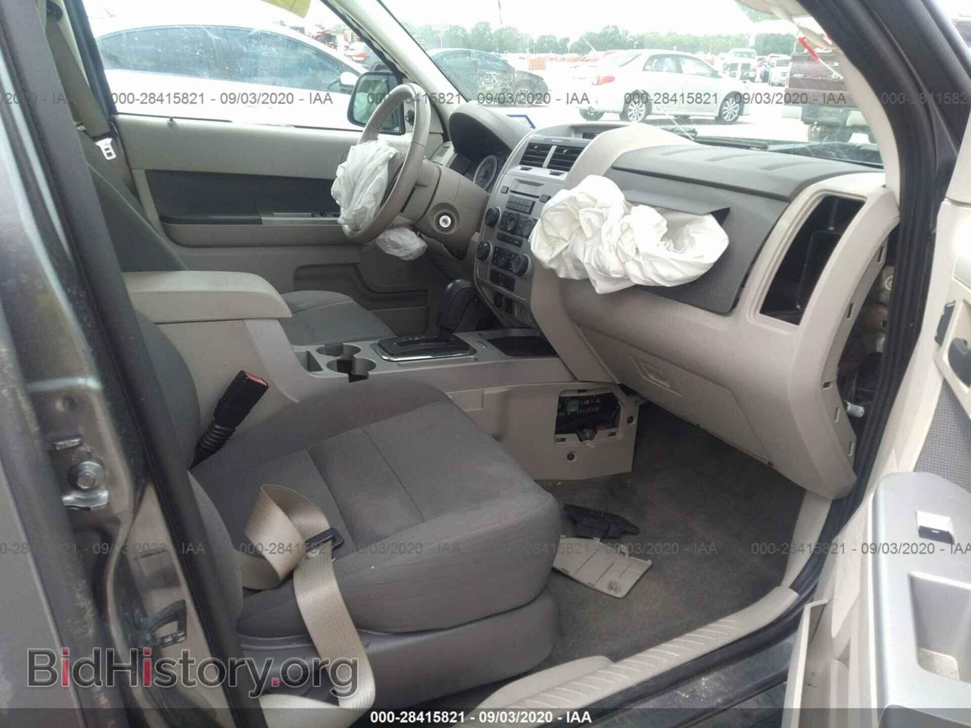 2009 FORD ESCAPE - VIN: 1FMCU03729KC34910 - Фото 5