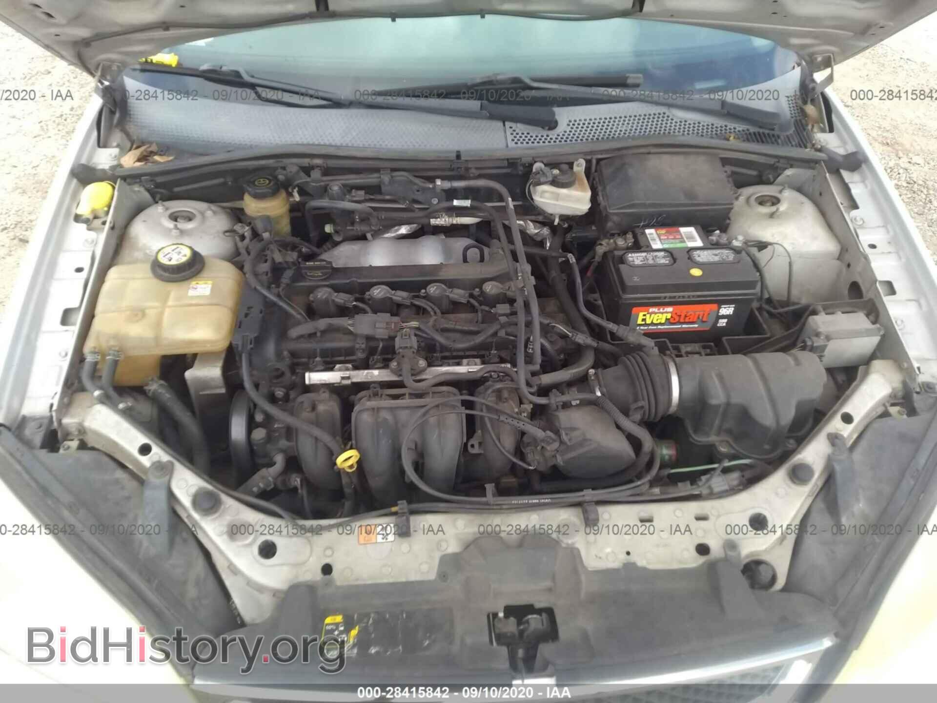2005 FORD FOCUS - VIN: 1FAFP34NX5W220687 - Фото 10