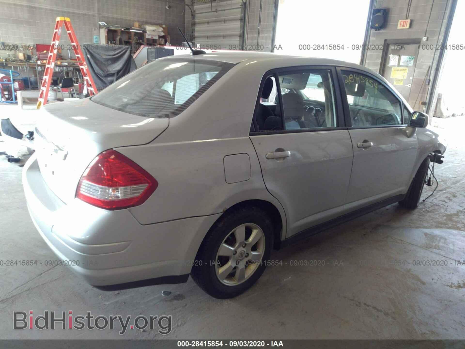 2011 NISSAN VERSA - VIN: 3N1BC1AP2BL444068 - Фото 4