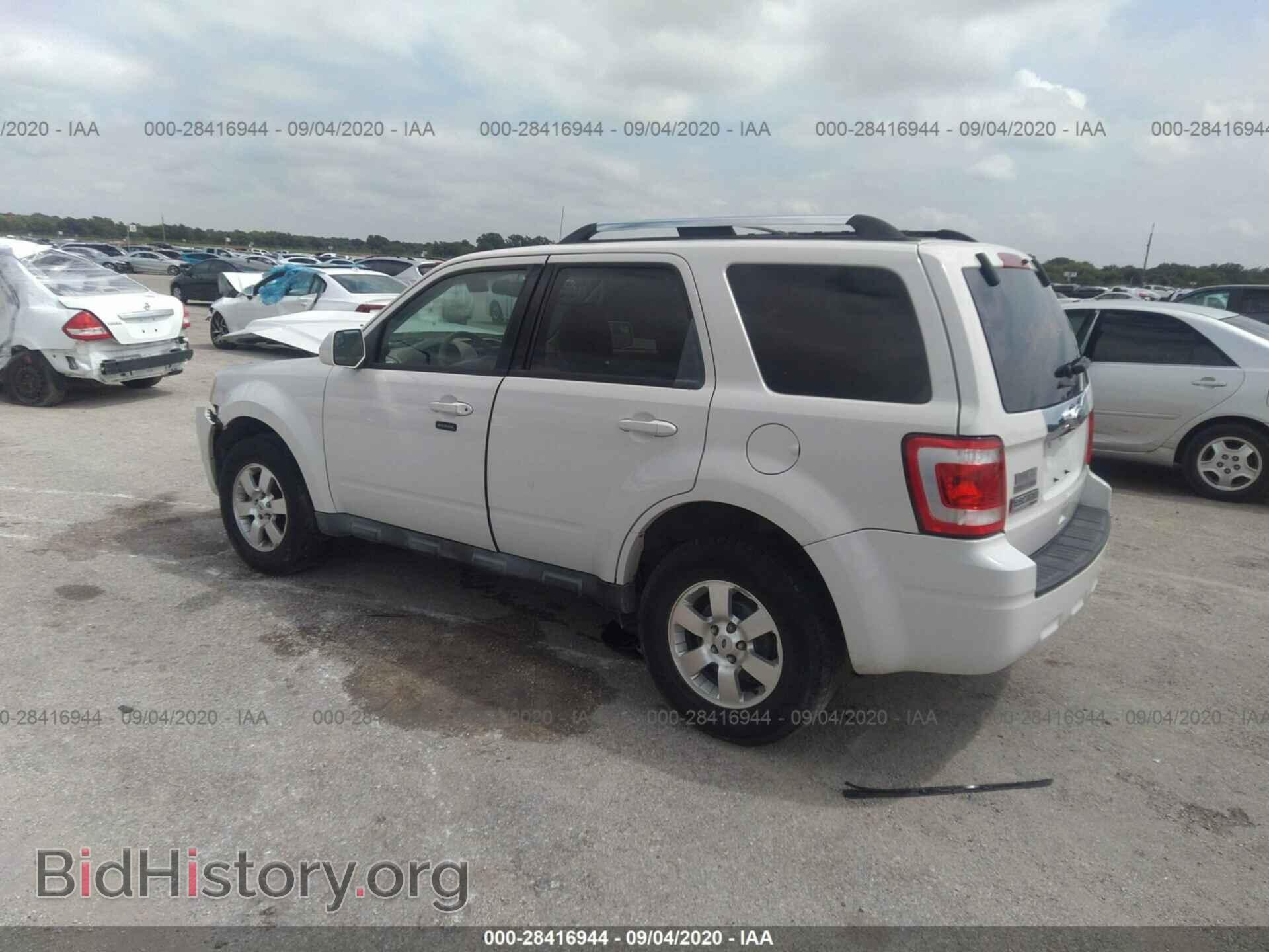 2011 FORD ESCAPE - VIN: 1FMCU0E75BKC29431 - Фото 3