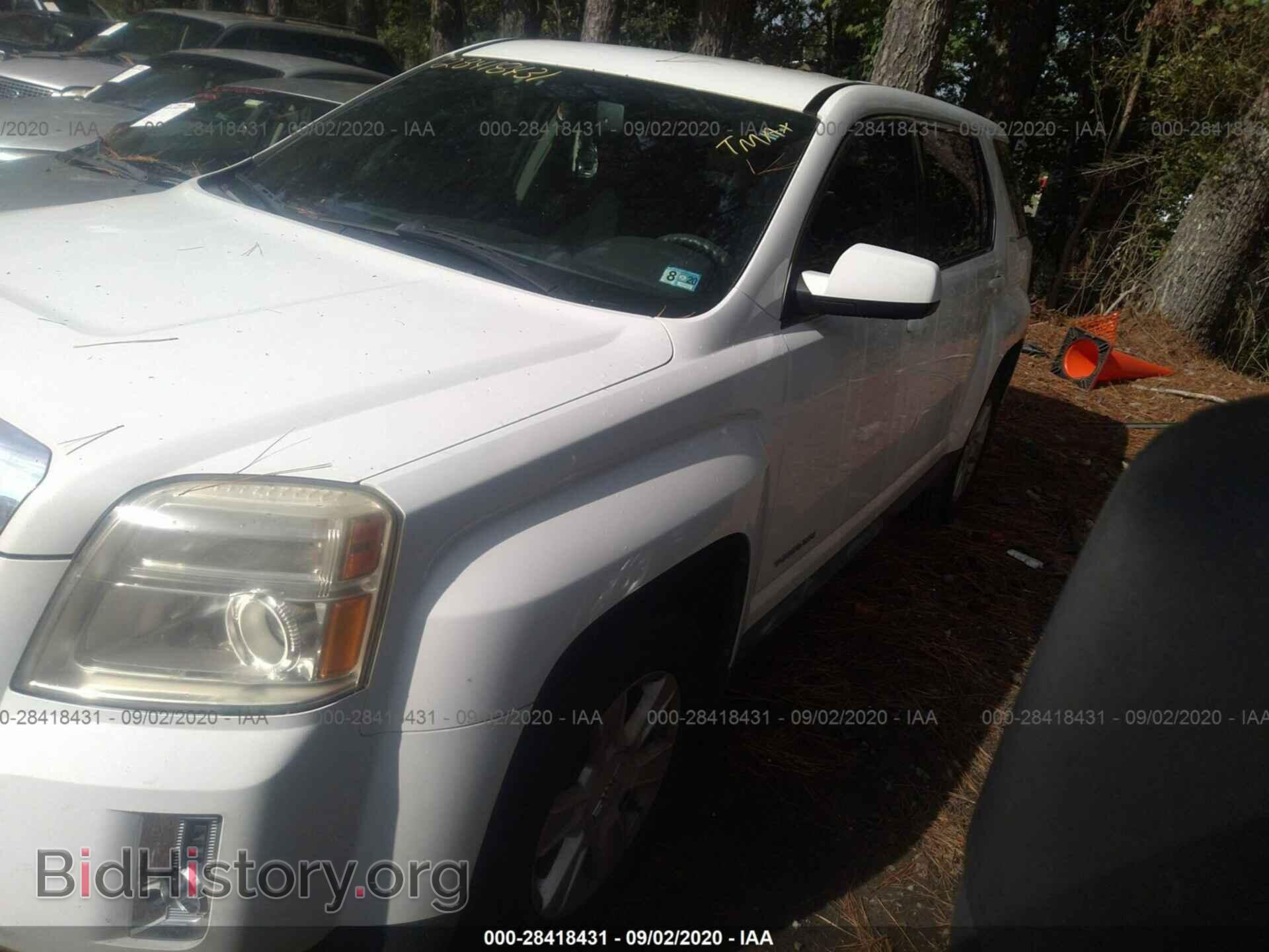 2011 GMC TERRAIN - VIN: 2CTALMEC0B6354251 - Photo 2