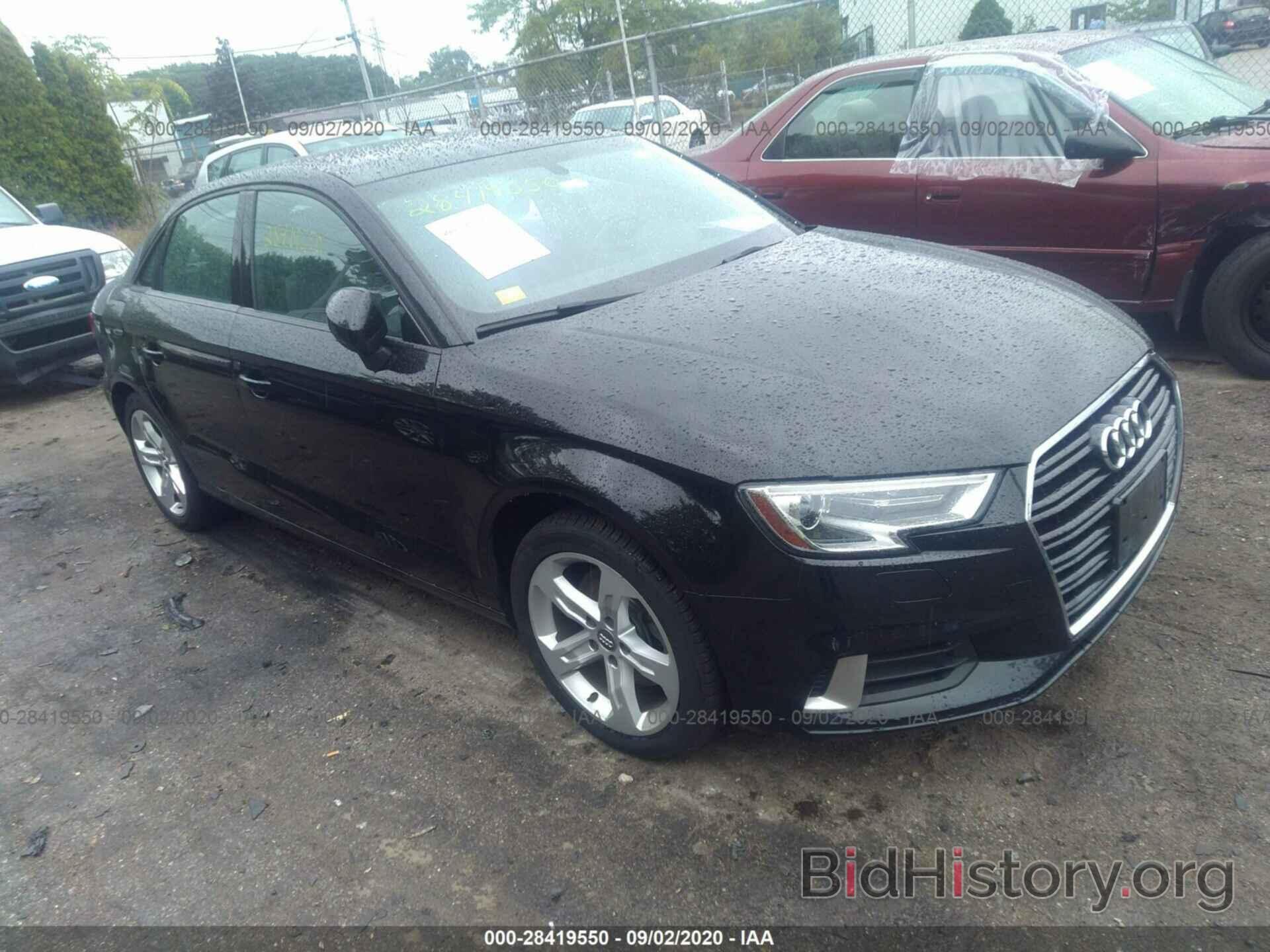 Photo WAUAUHFF4J1020425 - AUDI A3 SEDAN 2018