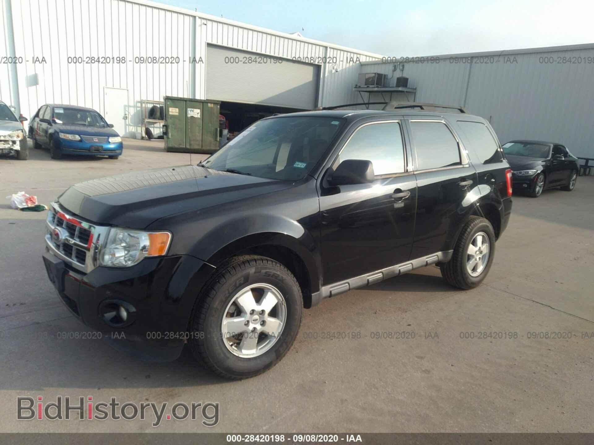 2012 FORD ESCAPE - VIN: 1FMCU0D77CKA22039 - Фото 2