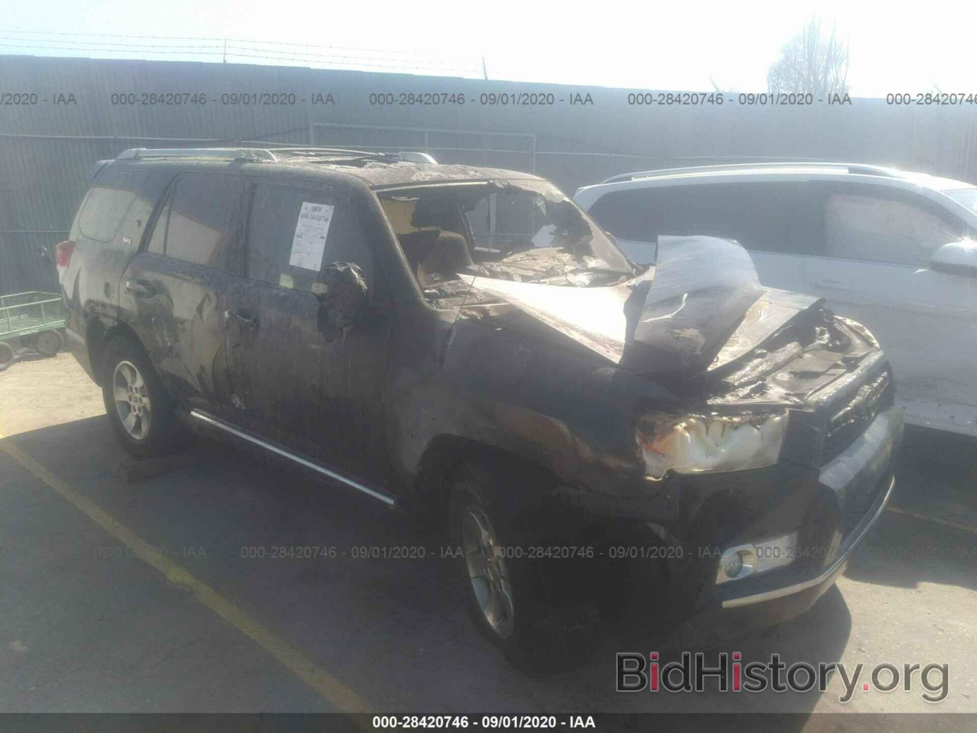 Photo JTEZU5JR1B5018188 - TOYOTA 4RUNNER 2011