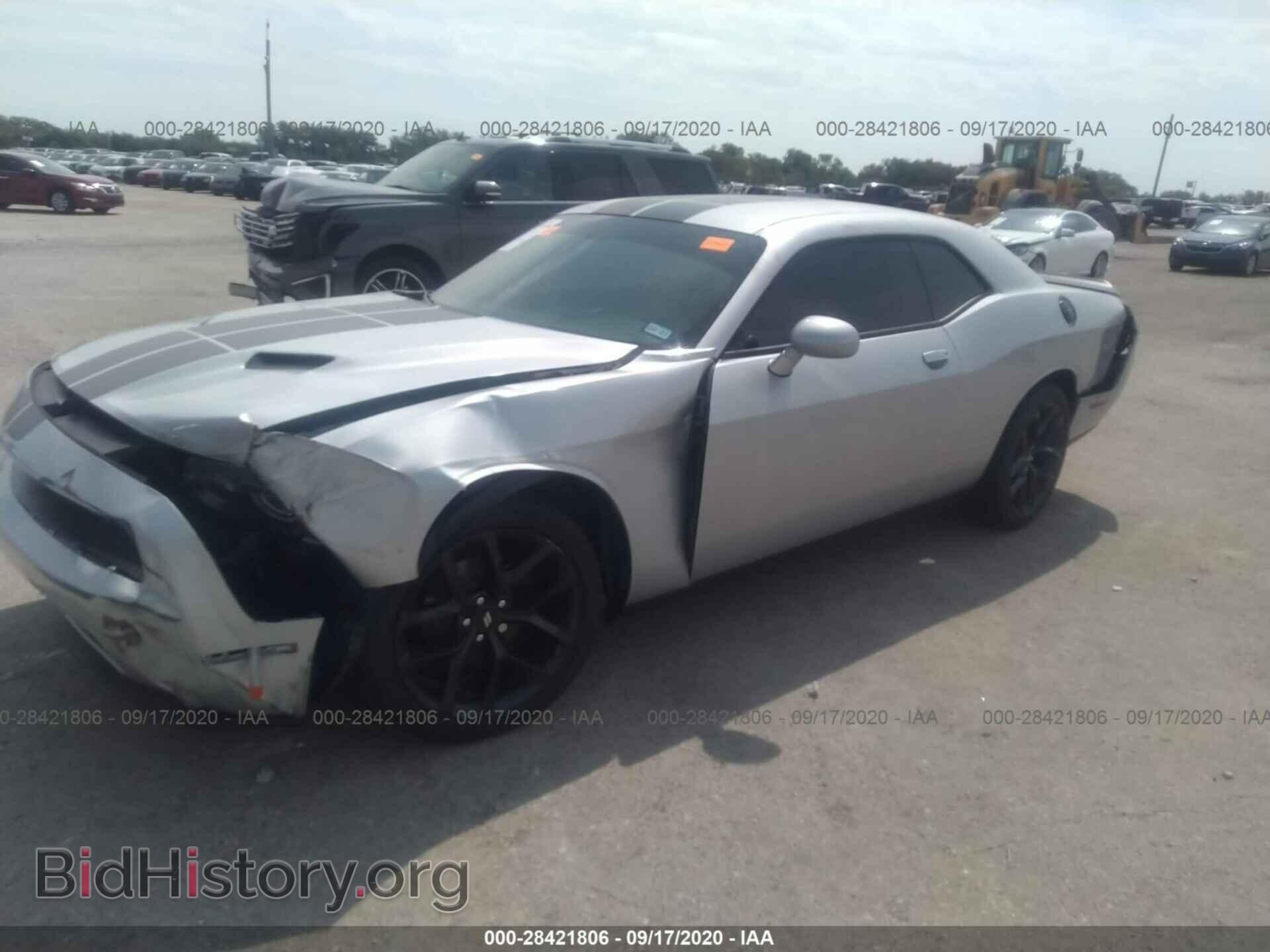 2019 DODGE CHALLENGER - VIN: 2C3CDZAG5KH702304 - Photo 2