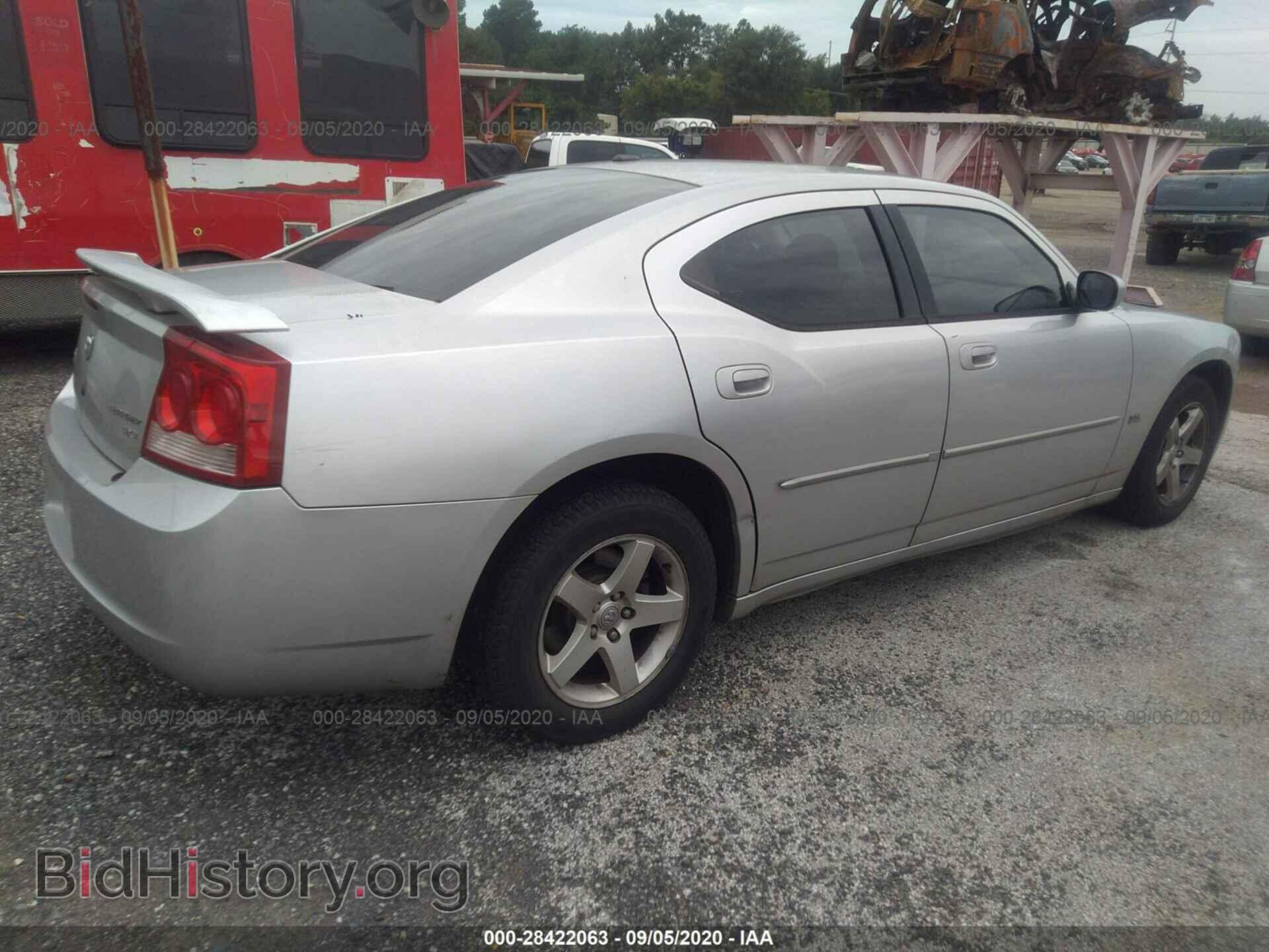 2010 DODGE CHARGER - VIN: 2B3CA3CV3AH117167 - Фото 4