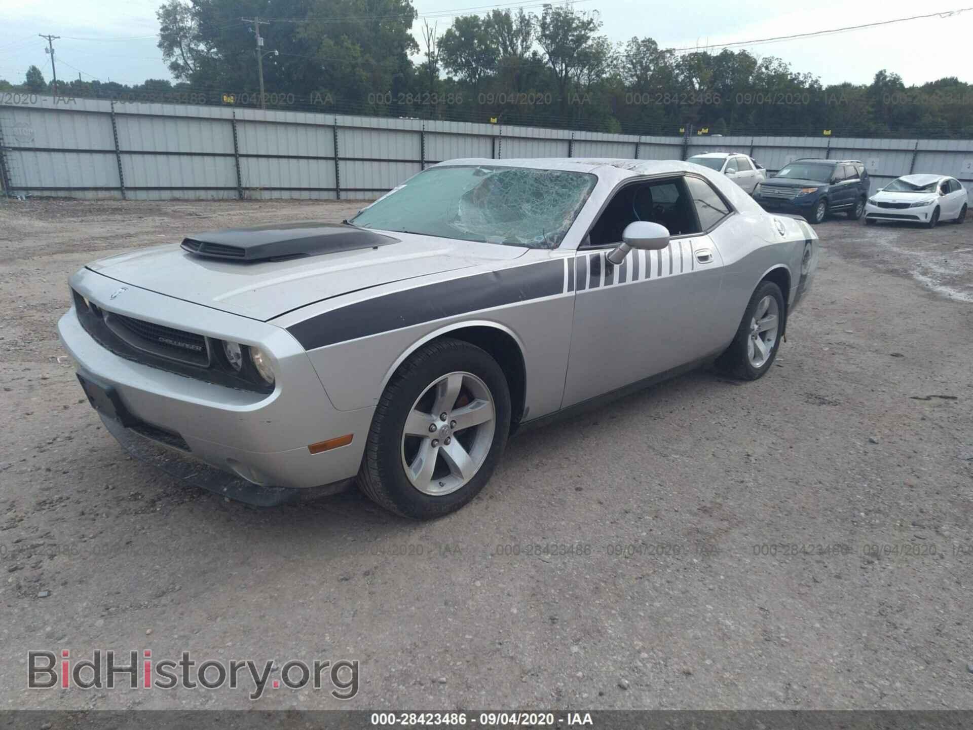 2009 DODGE CHALLENGER - VIN: 2B3LJ44V39H604885 - Фото 2