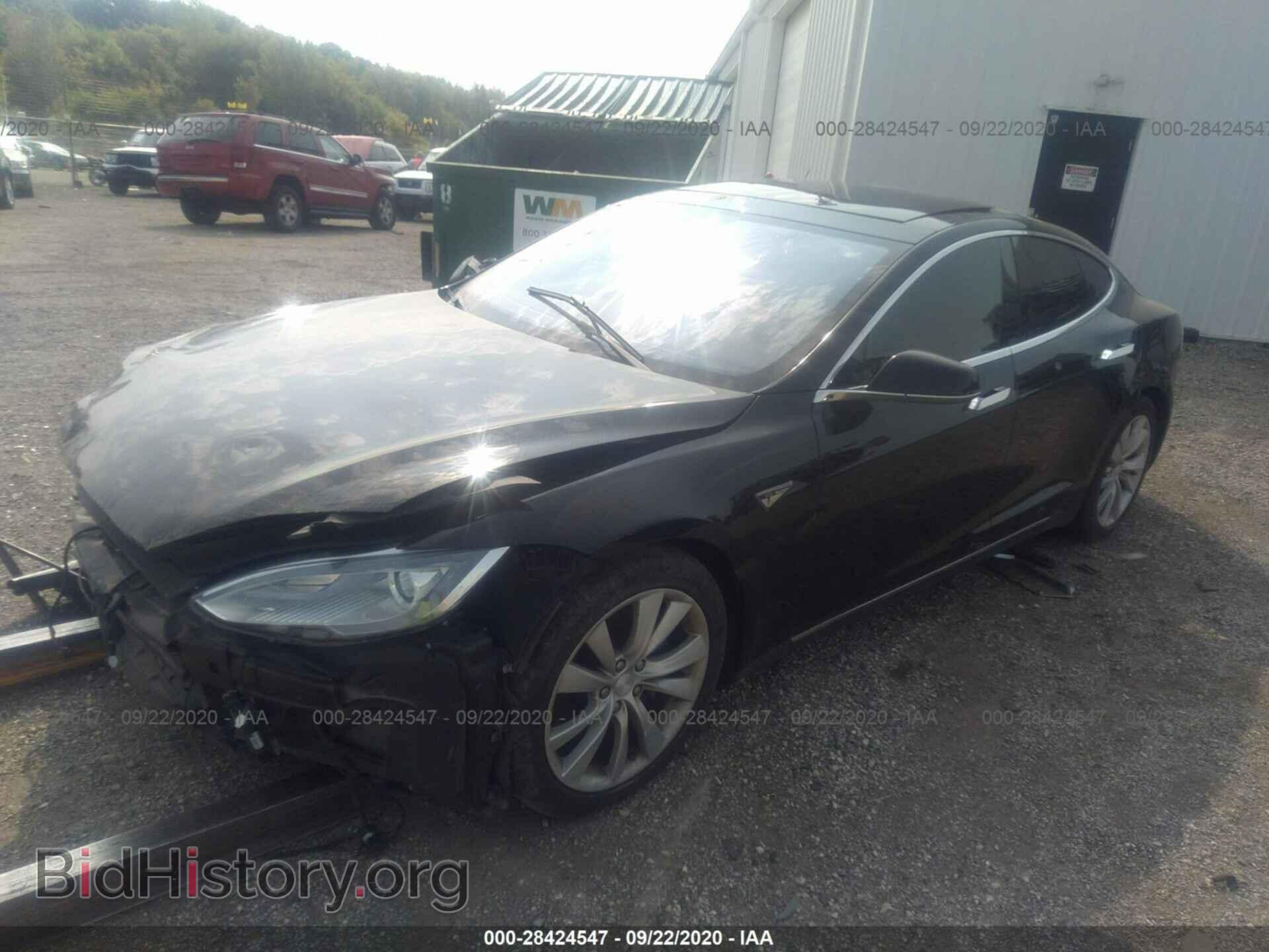 2015 TESLA MODEL S - VIN: 5YJSA1E20FF115360 - Фото 2